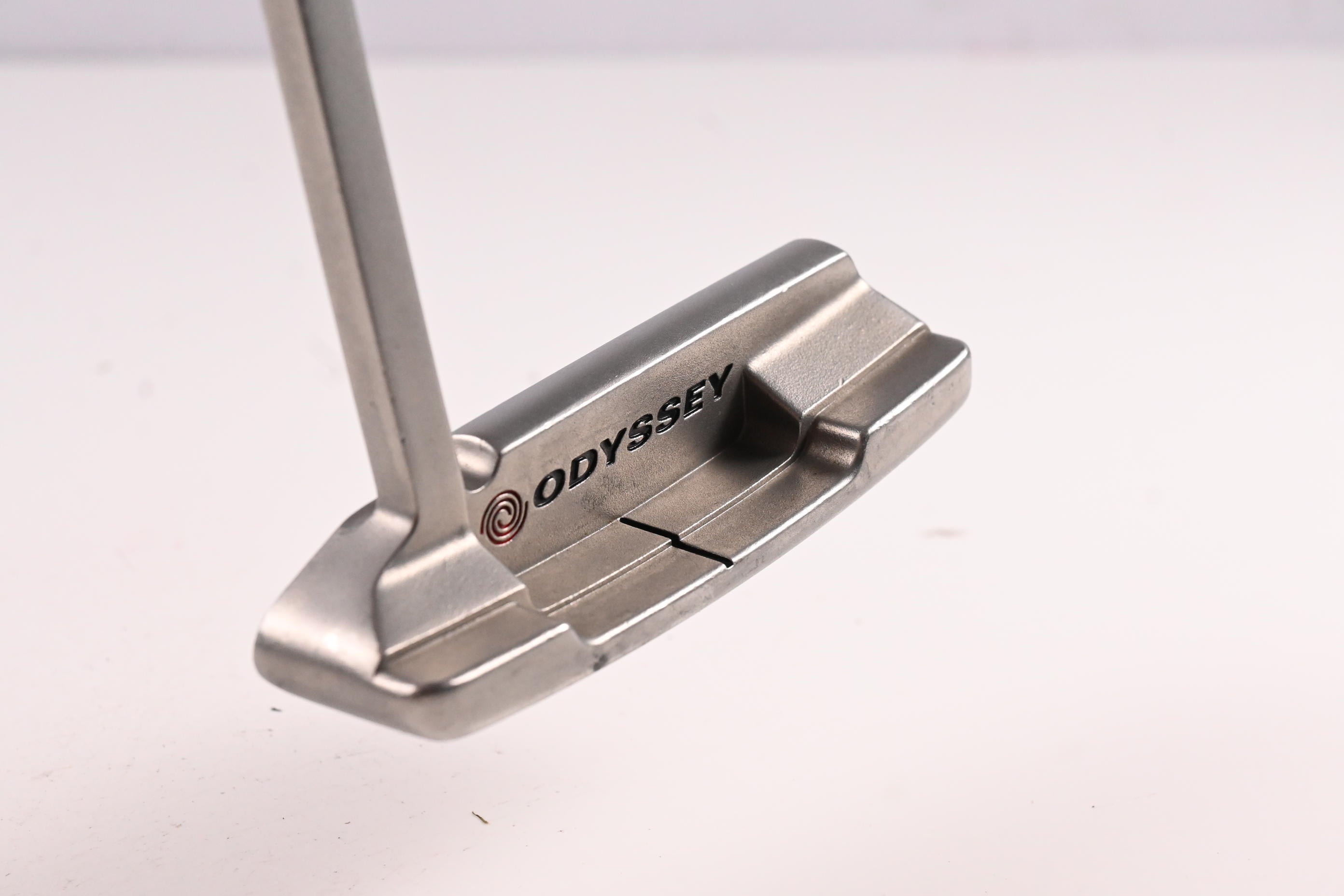 Odyssey White Hot #6 Long-Neck Putter / 32 Inch