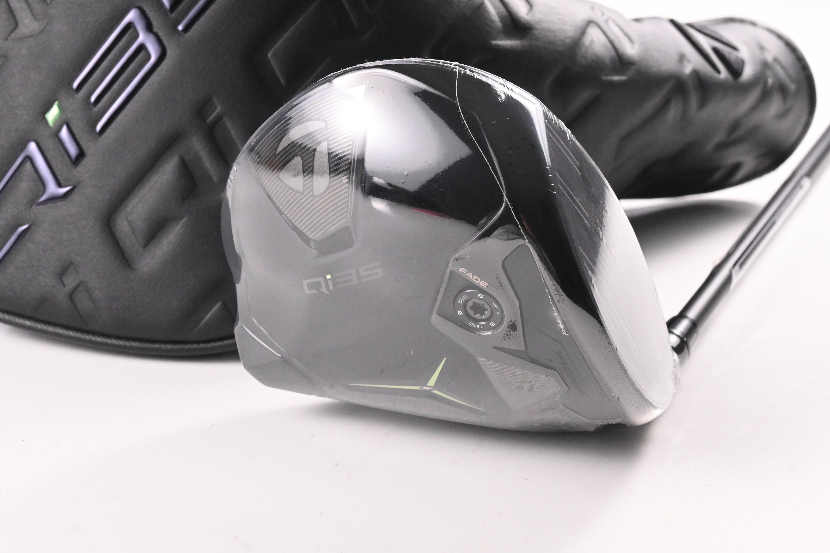 Taylormade Qi35 Designer Series Driver / 9 Degree / Regular Flex Ventus Blue 5