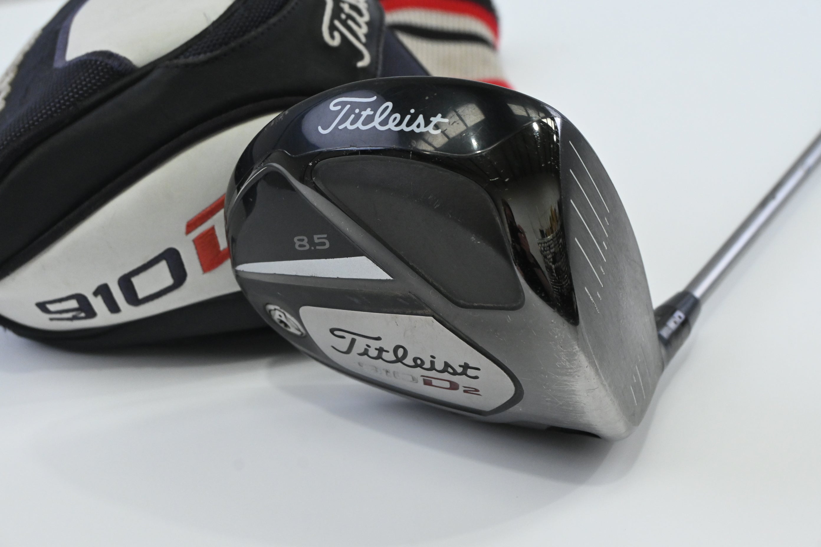 Titleist 910 D2 Driver / 8.5 Degree / Stiff Flex Diamana D+ 60 Shaft