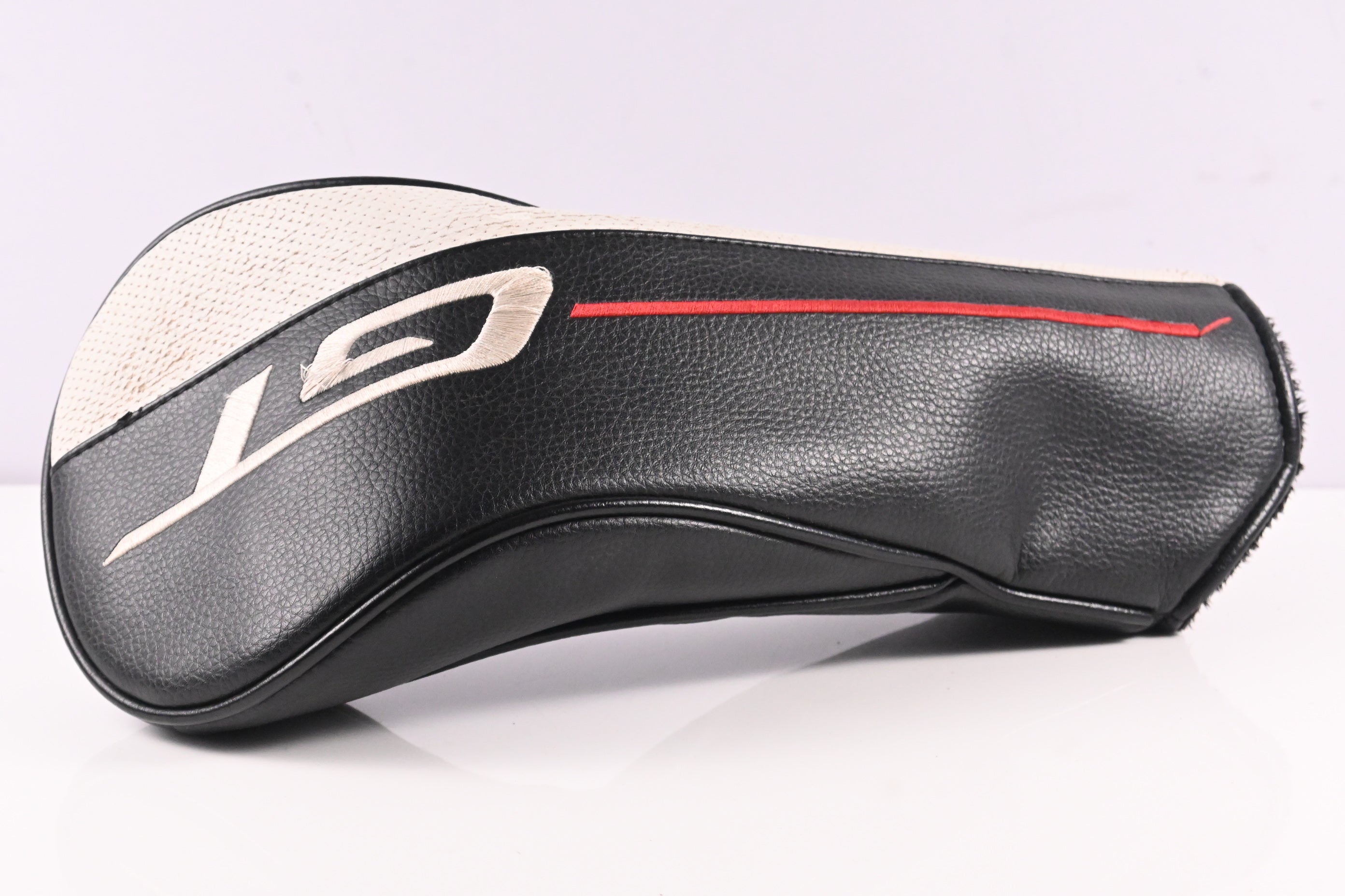 Titleist GT1 Driver / 9 Degree / Regular Flex Fujikura Air Speeder 40 Shaft