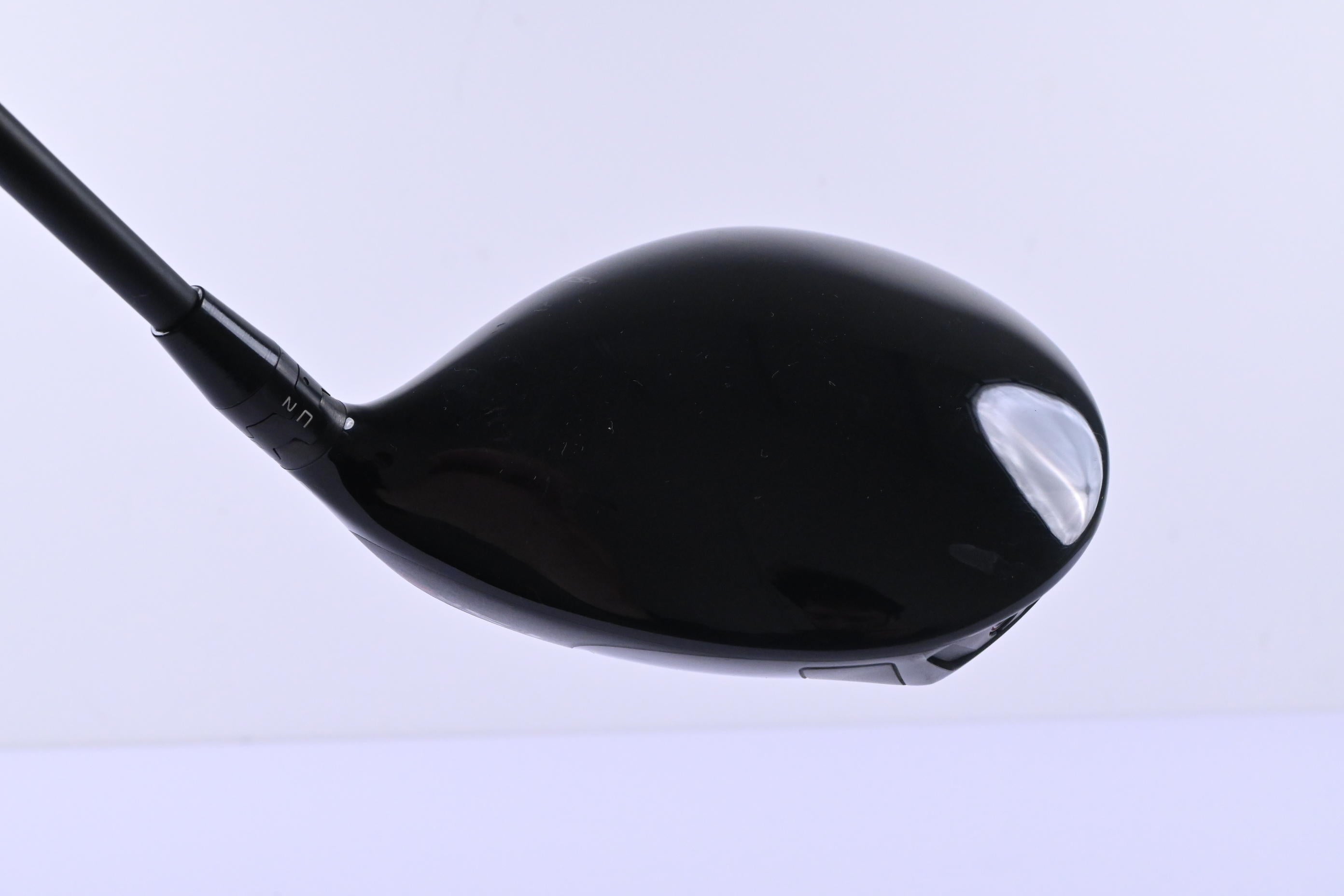 Titleist TSR2 Driver / 10 Degree / Regular Flex HZRDUS Gen4 Red CB 50 Shaft