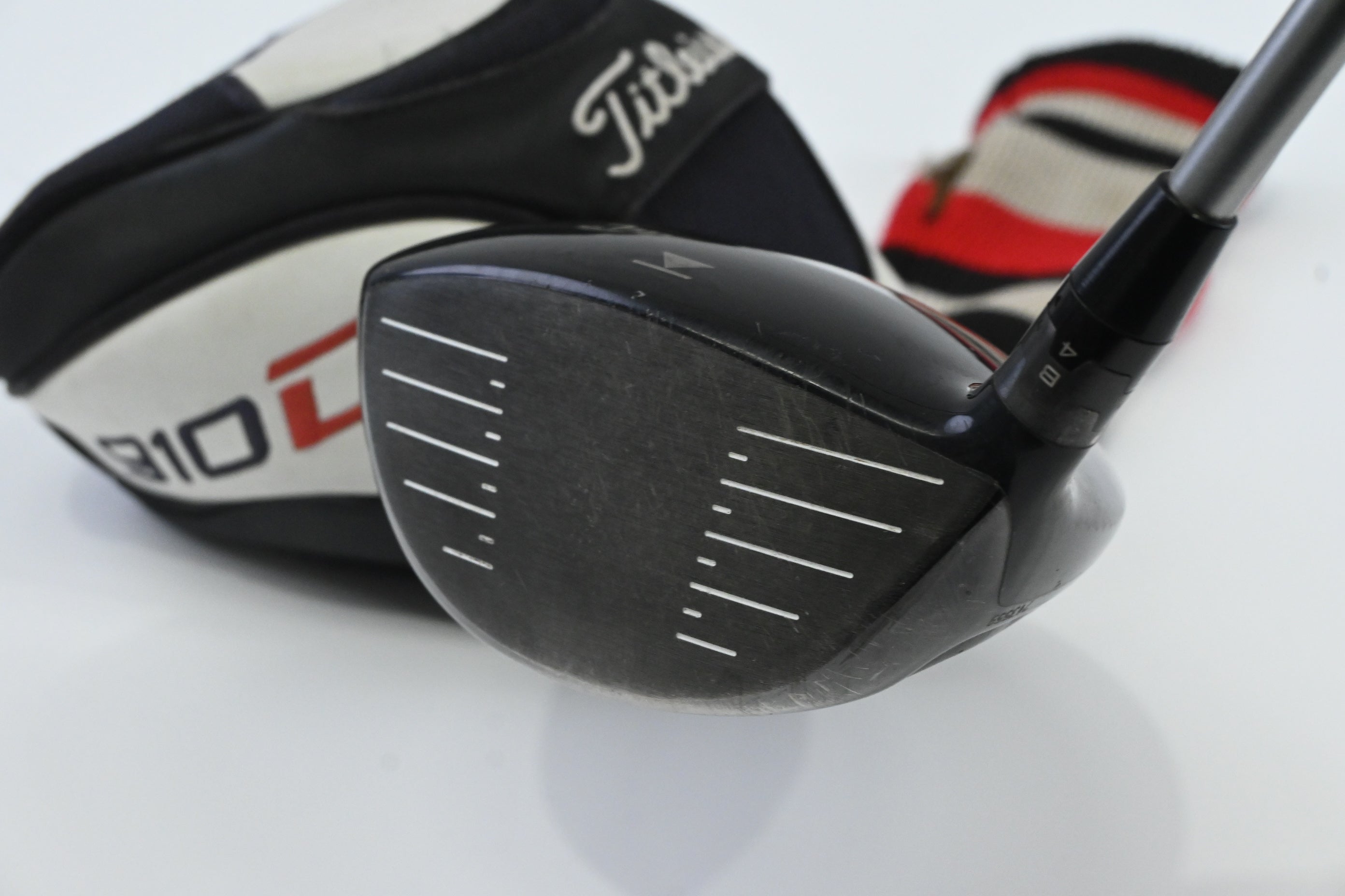 Titleist 910 D2 Driver / 8.5 Degree / Stiff Flex Diamana D+ 60 Shaft