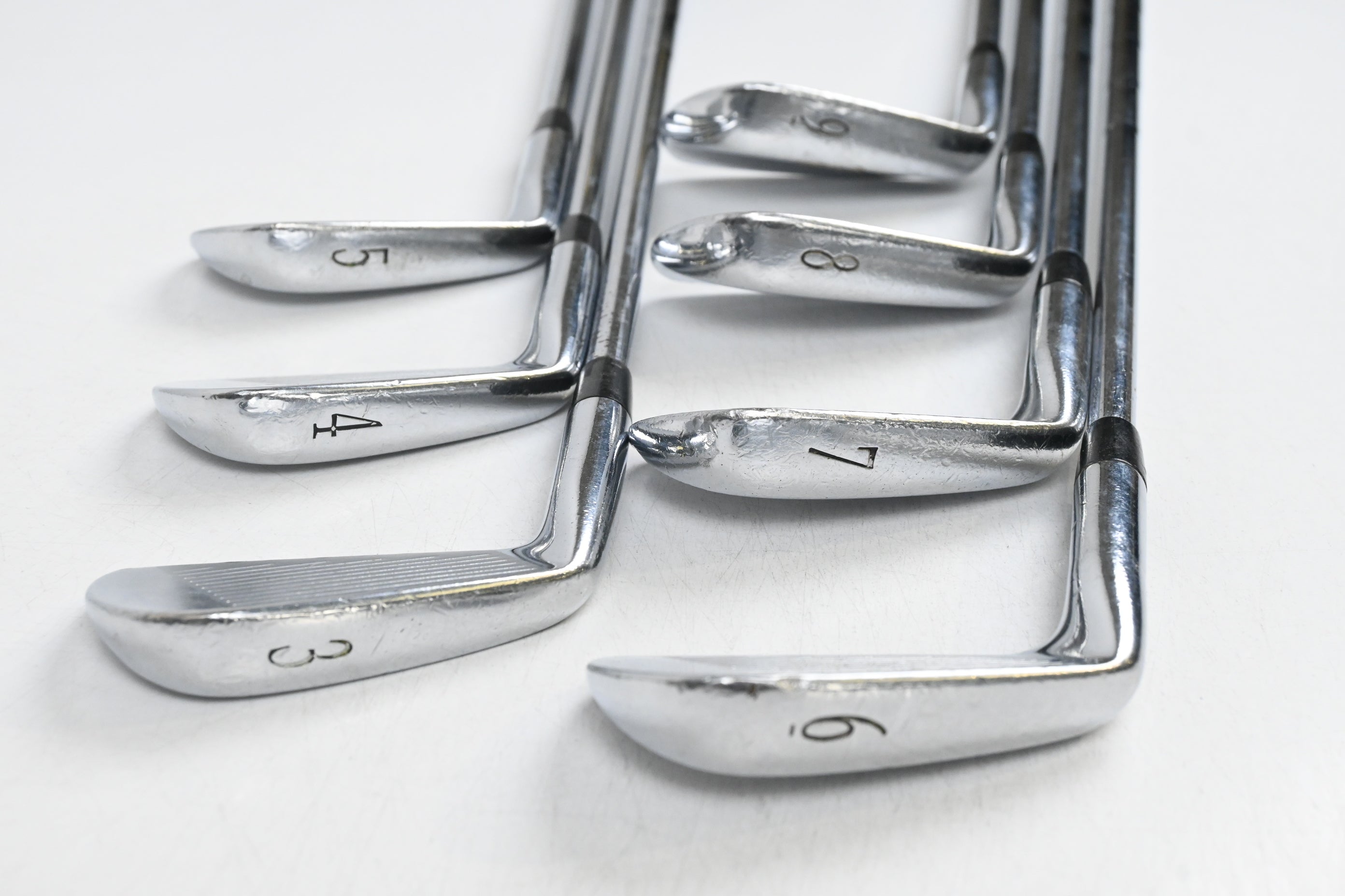 Mizuno MP-33 Irons / 3-9i / Stiff Flex Dynamic Gold S300 Shafts