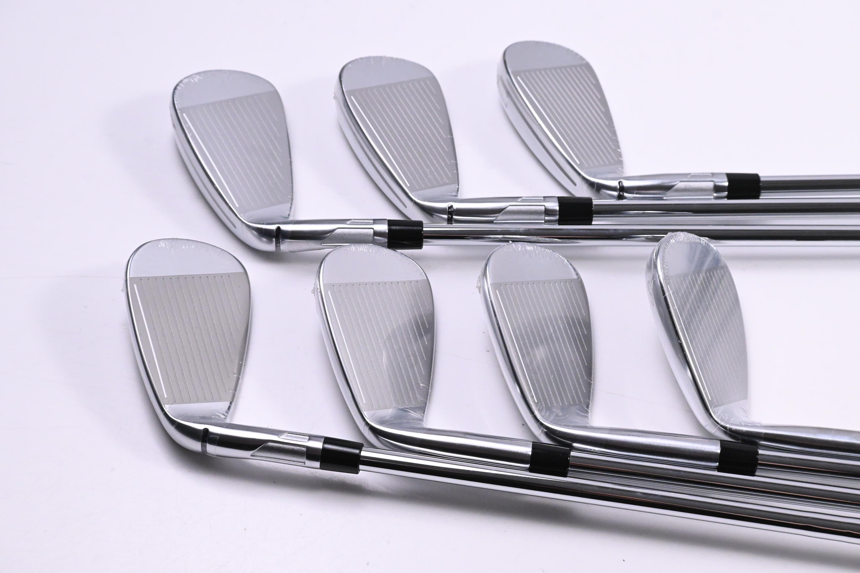Taylormade Qi Max Irons / 5-PW+SW / Stiff Flex KBS MAX MT 85 Shafts