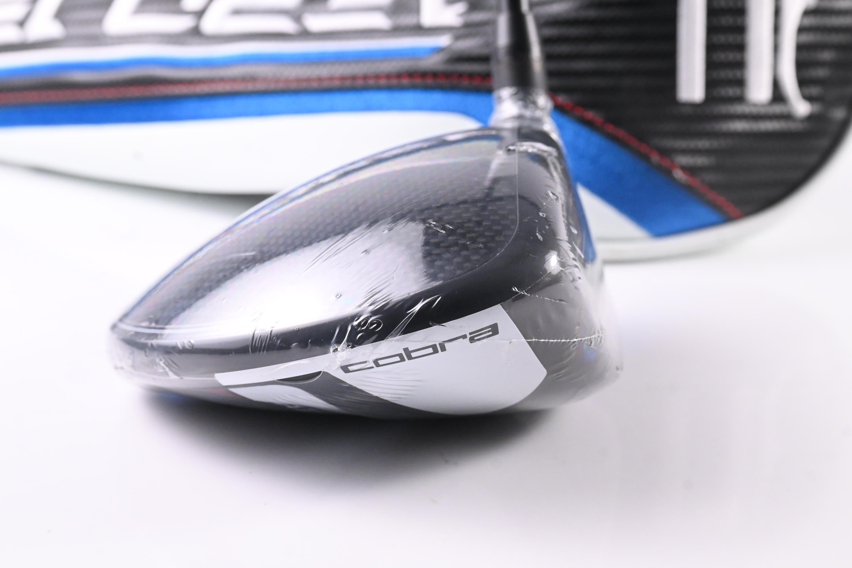 Cobra Aerojet Max Driver / 12 Degree / Regular Flex UST Helium Nanocore 5 Shaft