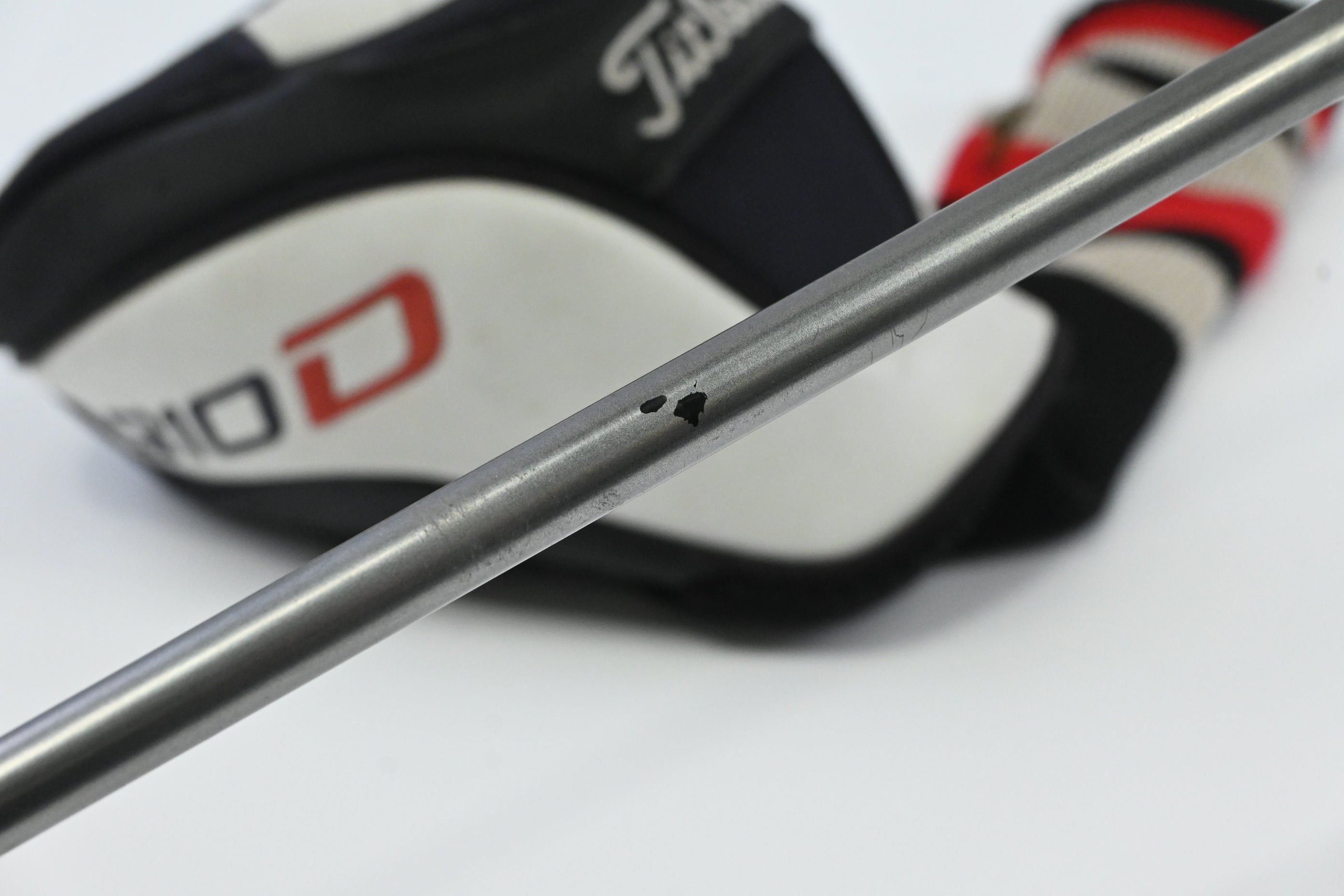 Titleist 910 D2 Driver / 8.5 Degree / Stiff Flex Diamana D+ 60 Shaft