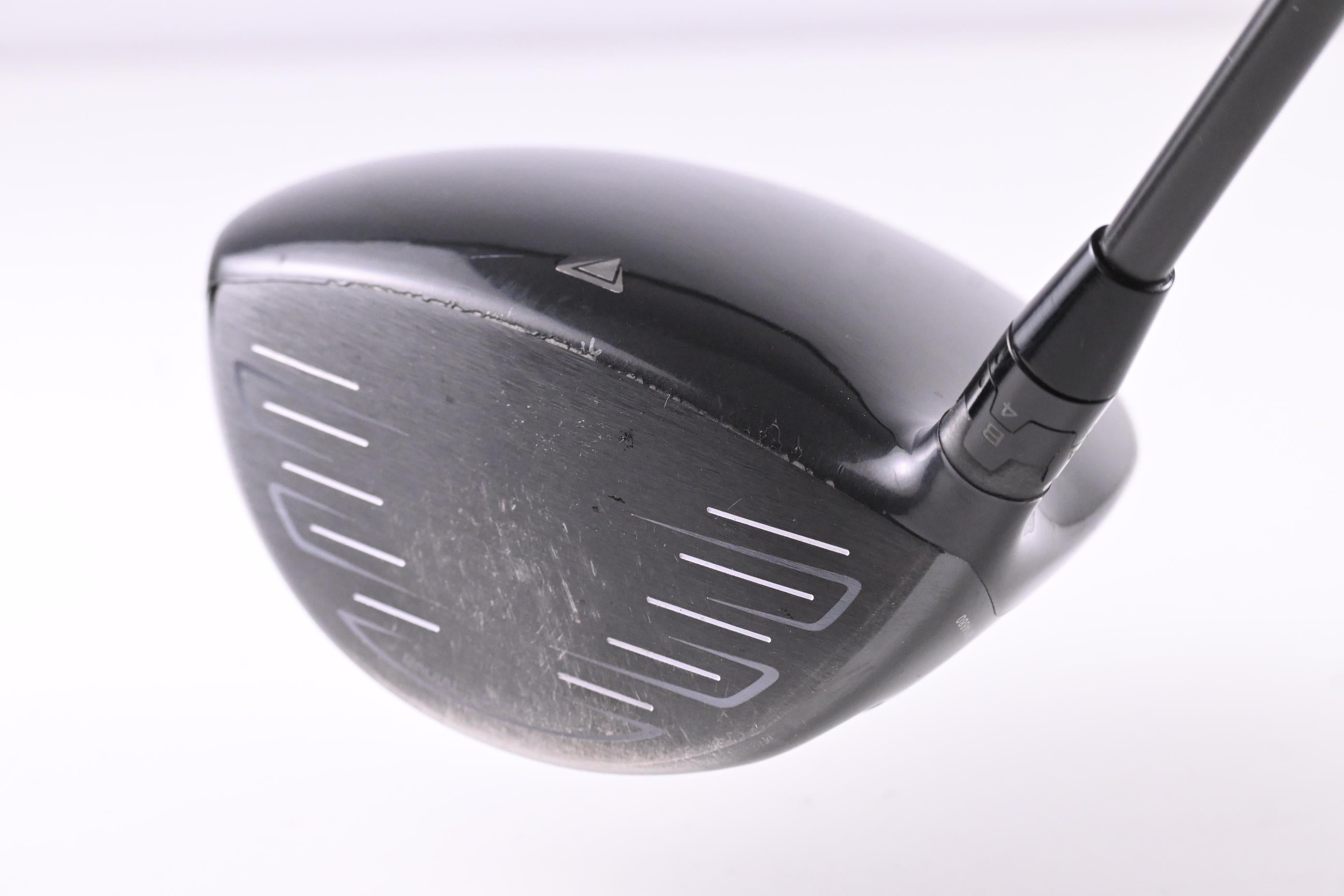 Titleist 917 D2 Driver / 10.5 Degree / Stiff Flex Diamana M+ Red 50 Shaft
