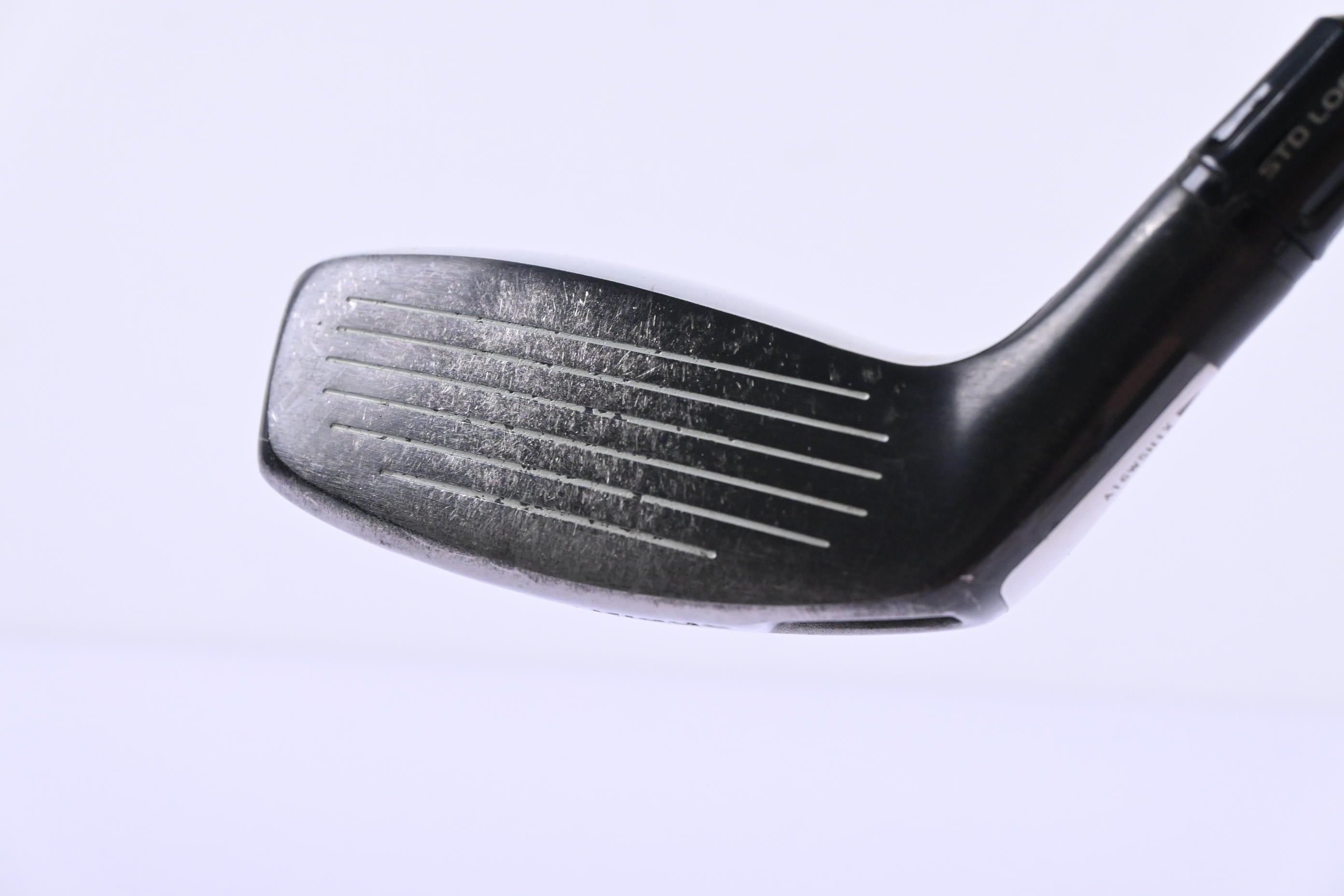 Taylormade Rescue 11 #2 Hybrid / 16 Degree / Regular Flex Aldila RIP 65 Shaft