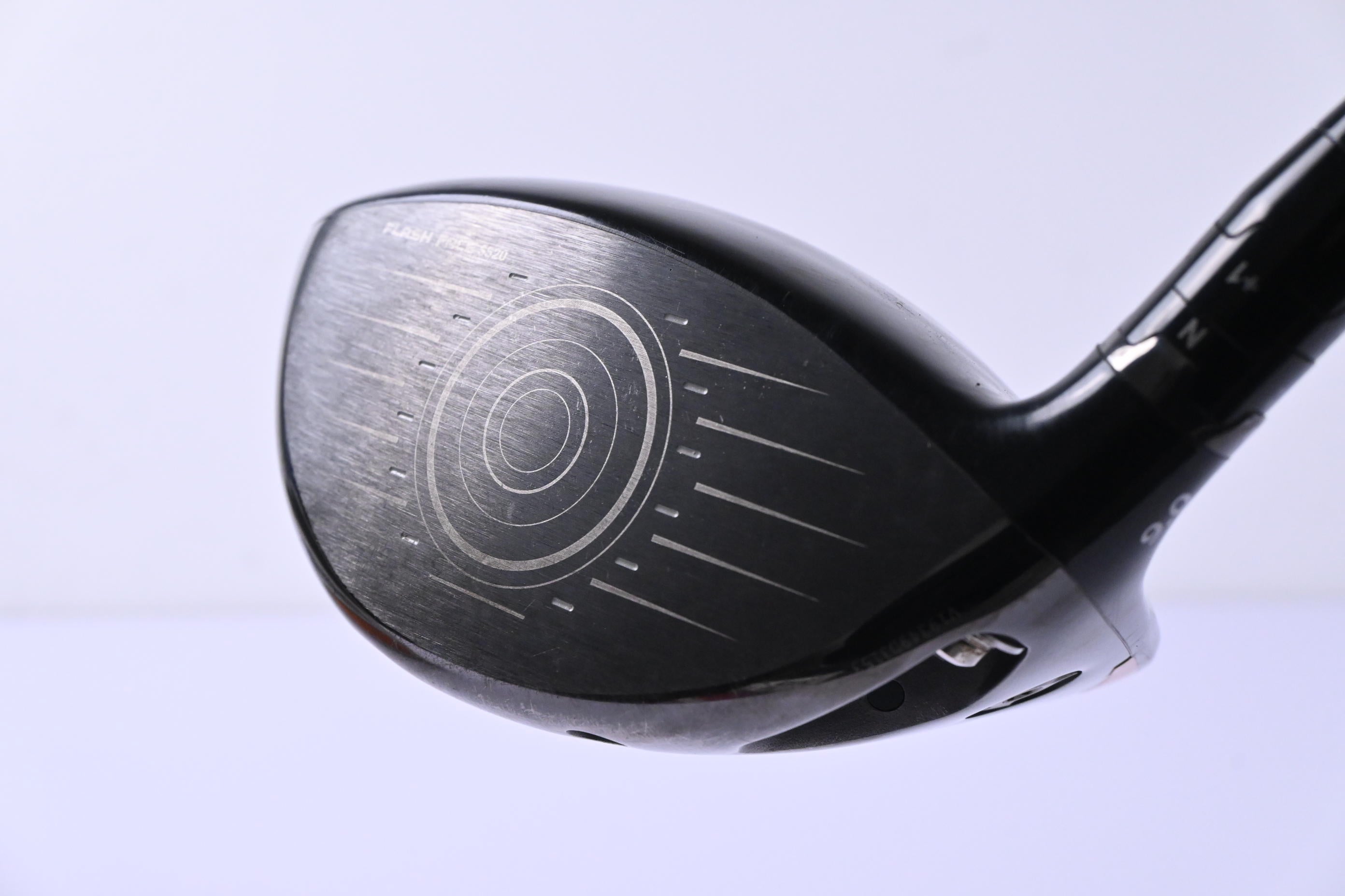 Callaway Mavrik Max Driver / 9 Degree / Regular Flex Vanquish 4 Shaft
