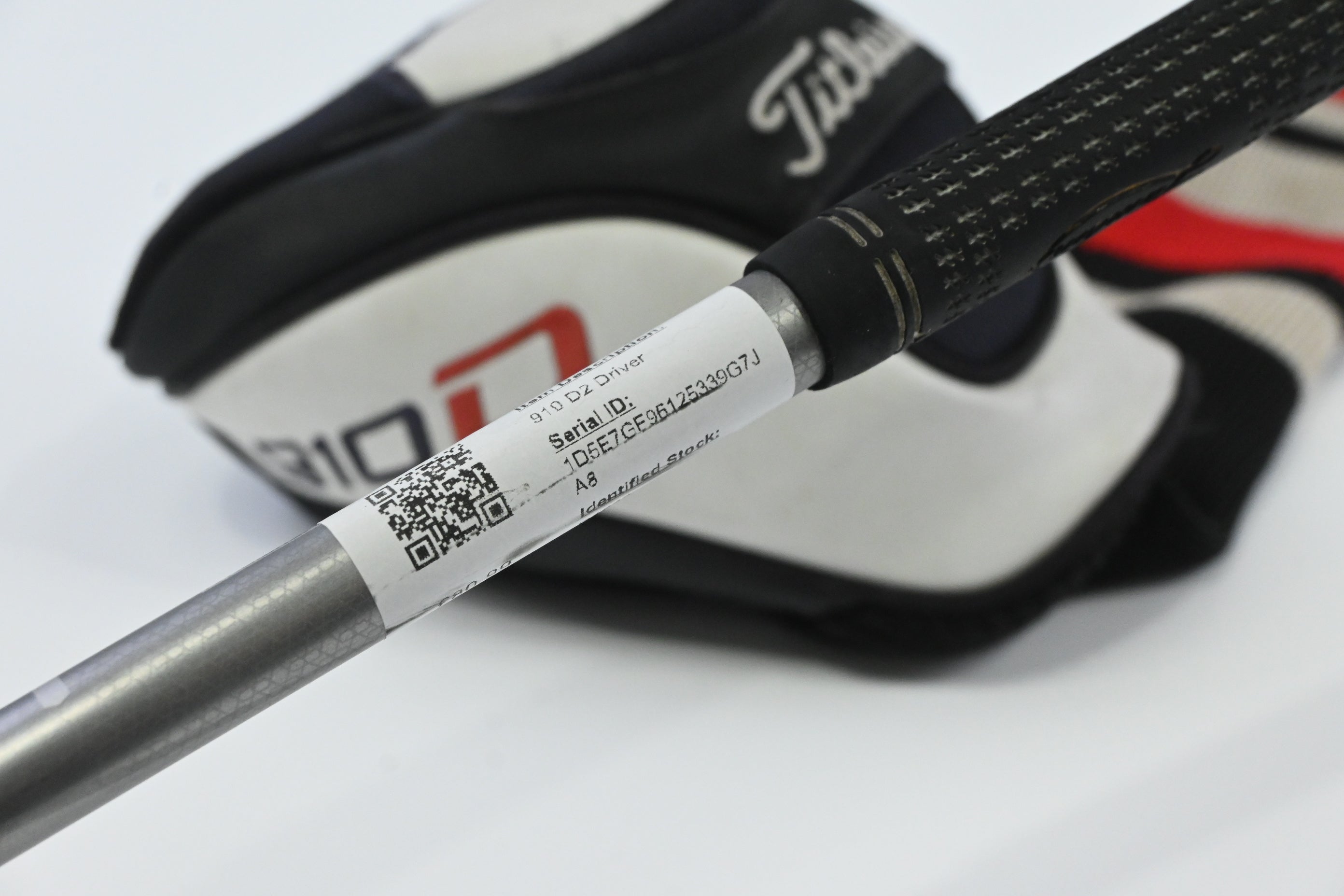 Titleist 910 D2 Driver / 8.5 Degree / Stiff Flex Diamana D+ 60 Shaft