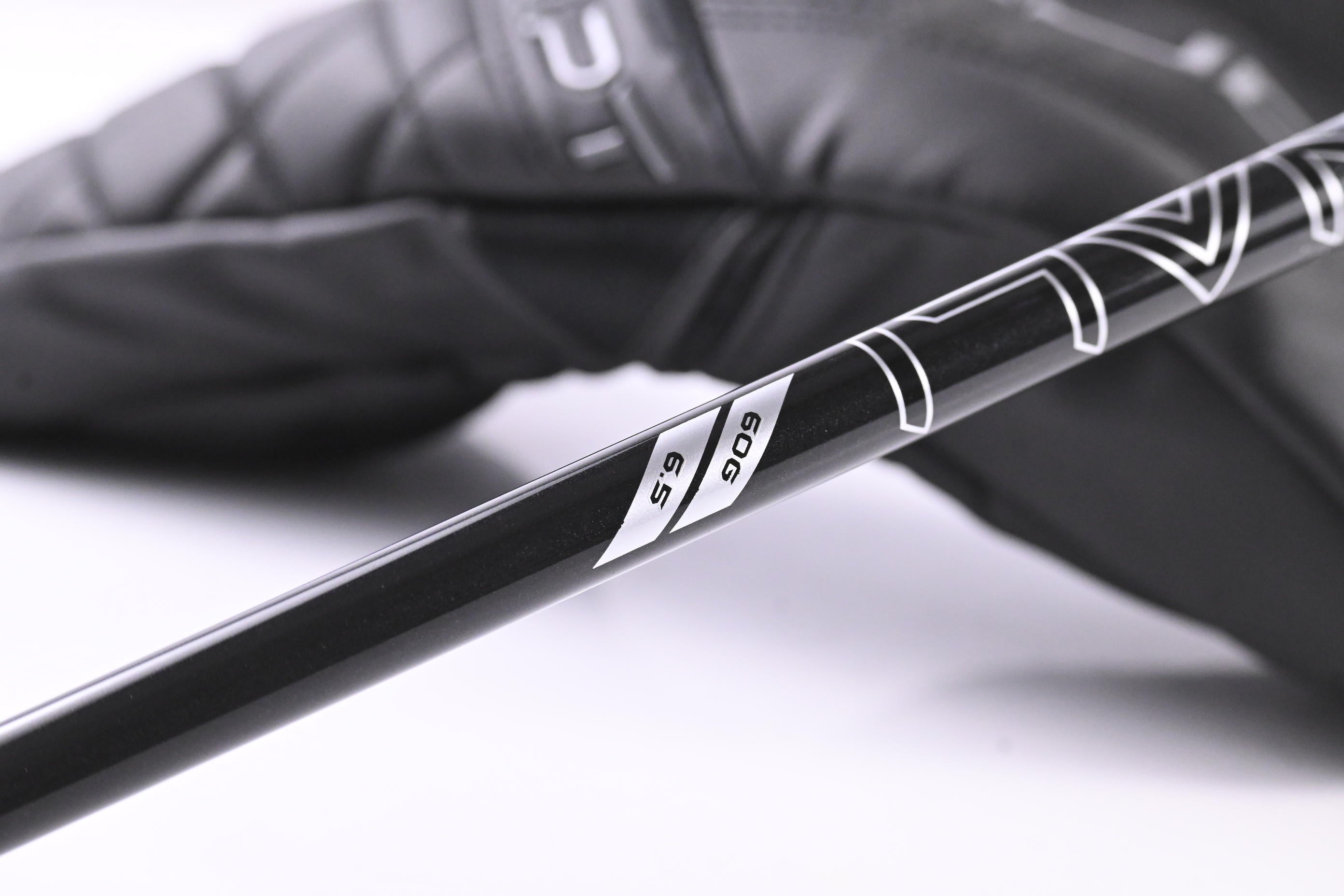 Cobra DS-Adapt LS Driver / 10.5 Degree / X-Flex Denali Black 60 Shaft