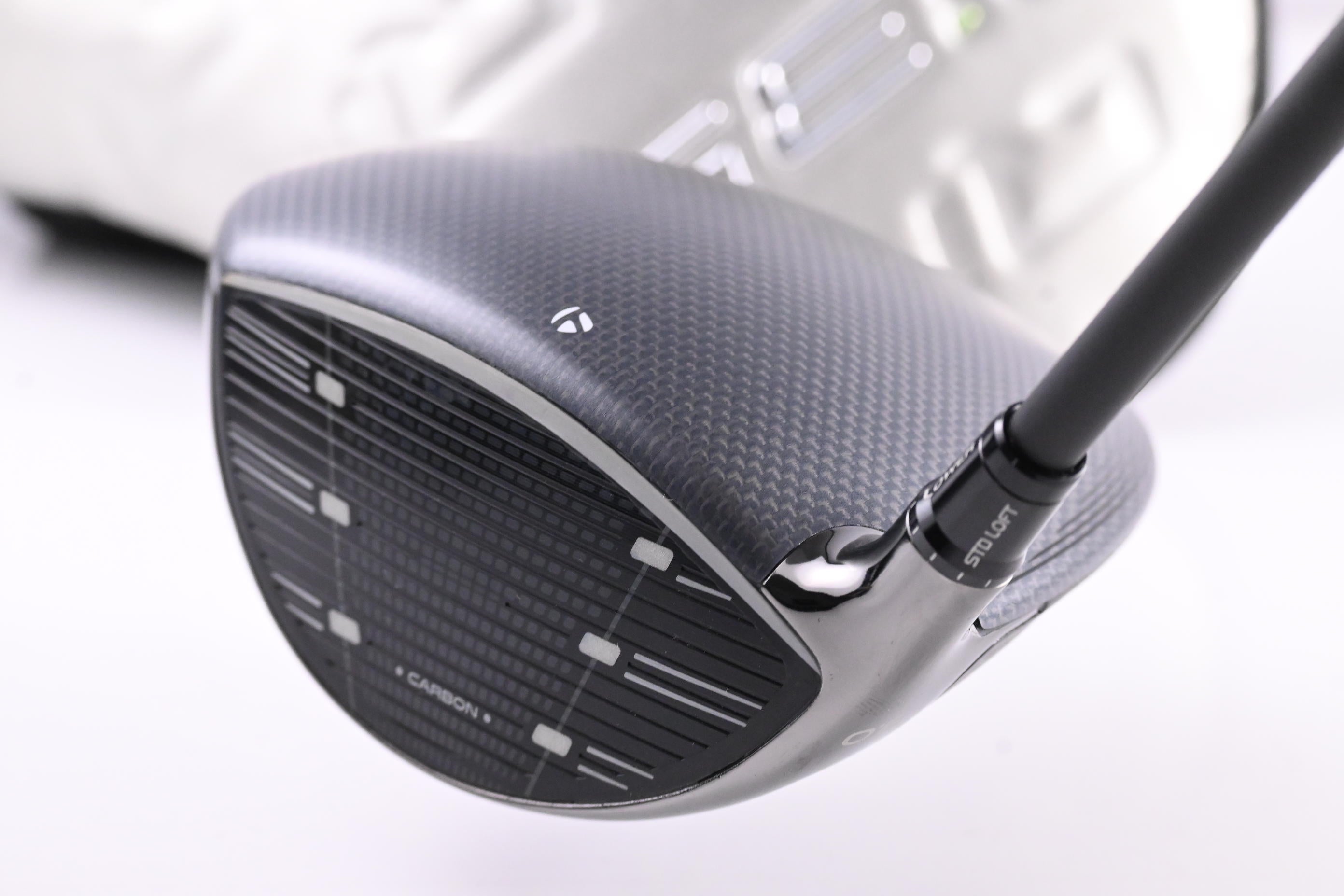Taylormade Qi35 Driver / 9 Degree / Regular Flex Vanquish Blue 5 Shaft