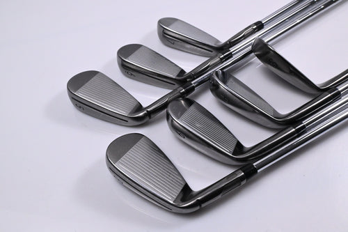 Taylormade Qi Gunmetal Edition Irons / 5-PW+SW / X-Flex NS Pro Modus 3 Tour 105
