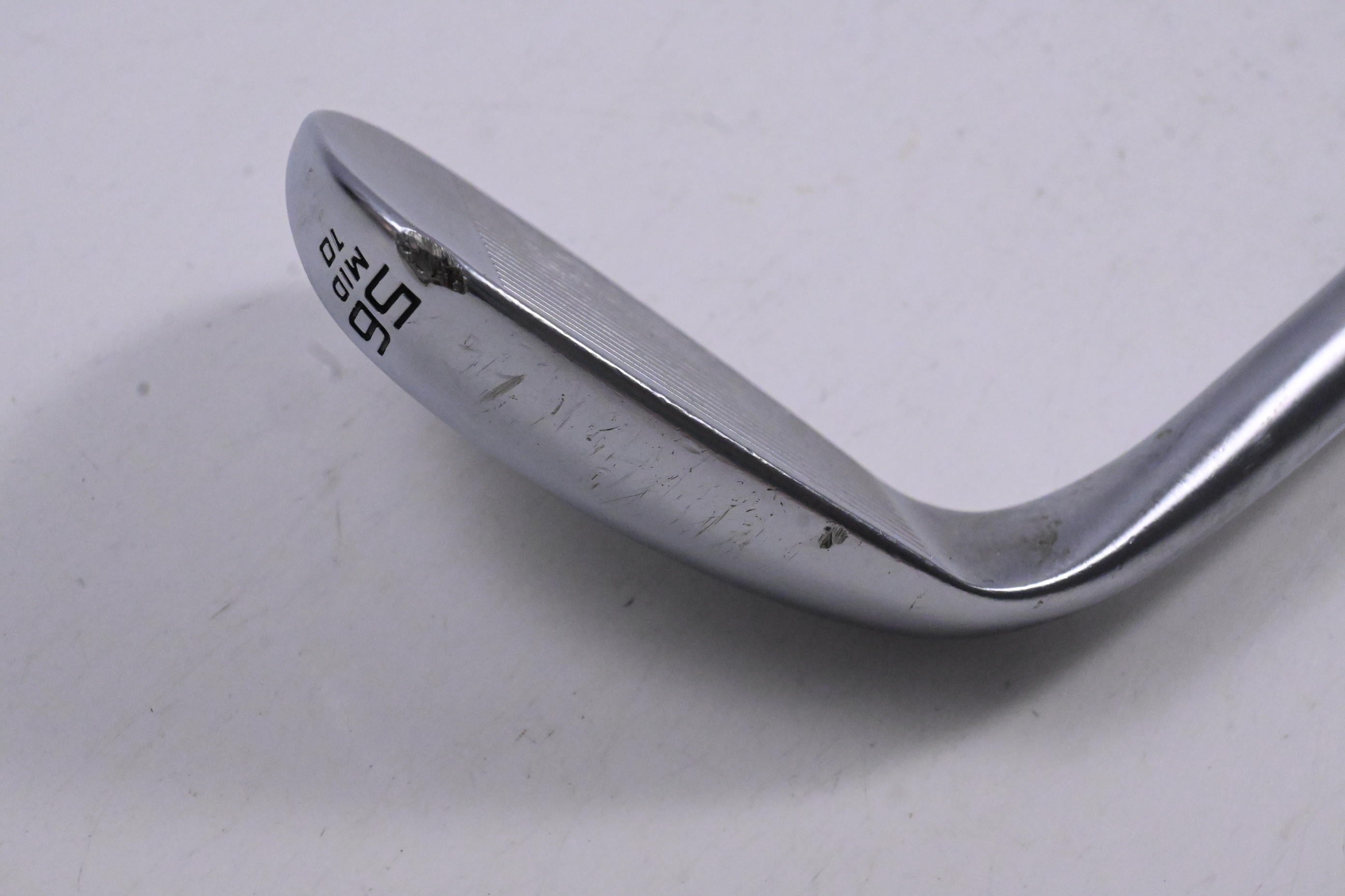 Cleveland RTX ZipCore Sand Wedge / 56 Degree / Wedge Flex Dynamic Gold Spinner