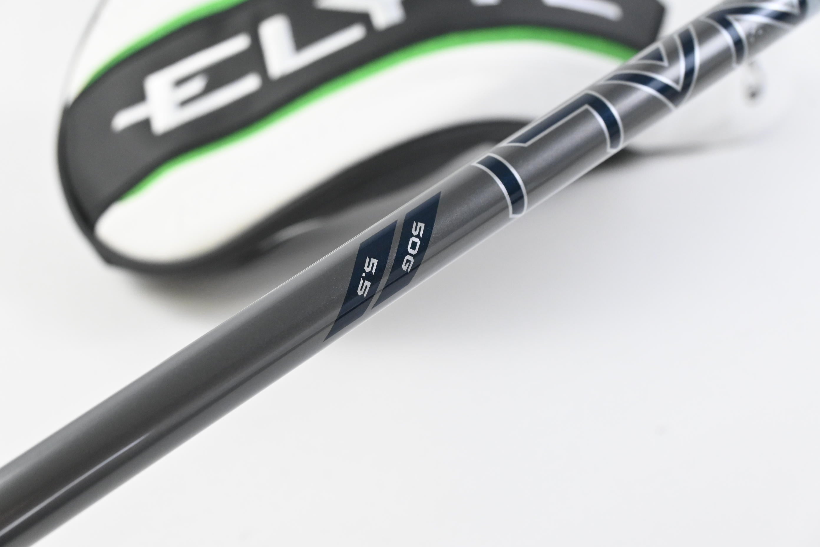 Callaway Elyte Driver / 10.5 Degree / Regular Flex Denali Charcoal 50 Shaft