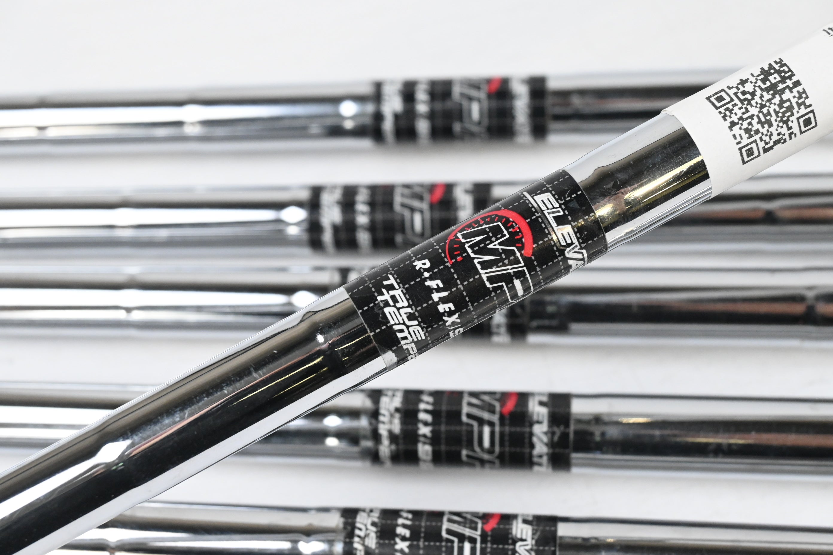 Cleveland Launcher XL Irons / 5-PW / Regular Flex Elevate MPH 95 Shafts