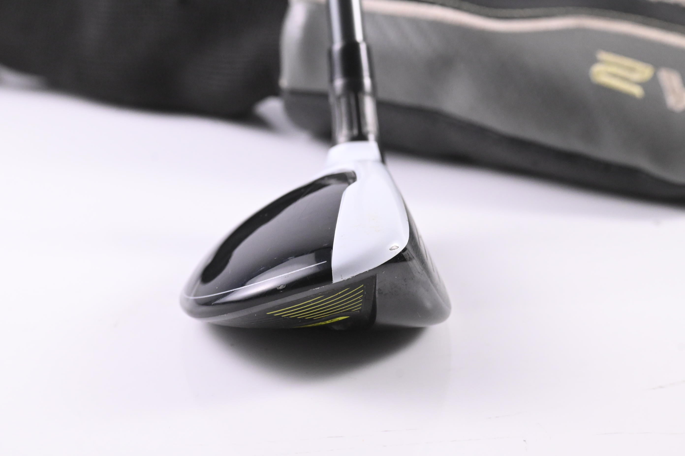 Taylormade M2 2017 #4 Hybrid / 22 Degree / Stiff Flex Fujikura Pro 75 Shaft