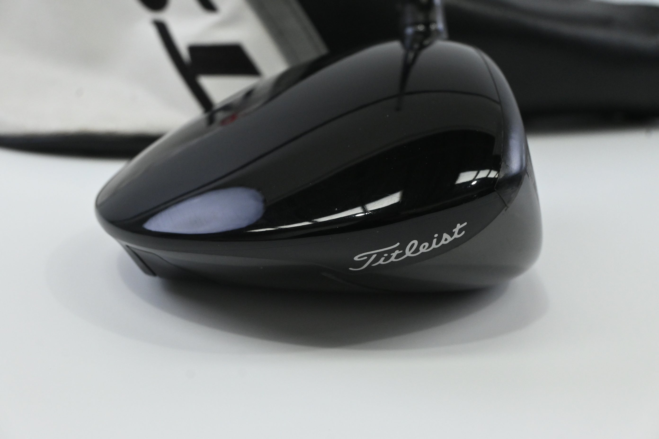 Titleist TSR2 Driver / 11 Degree / X-Flex HZRDUS Gen4 Black 60 Shaft