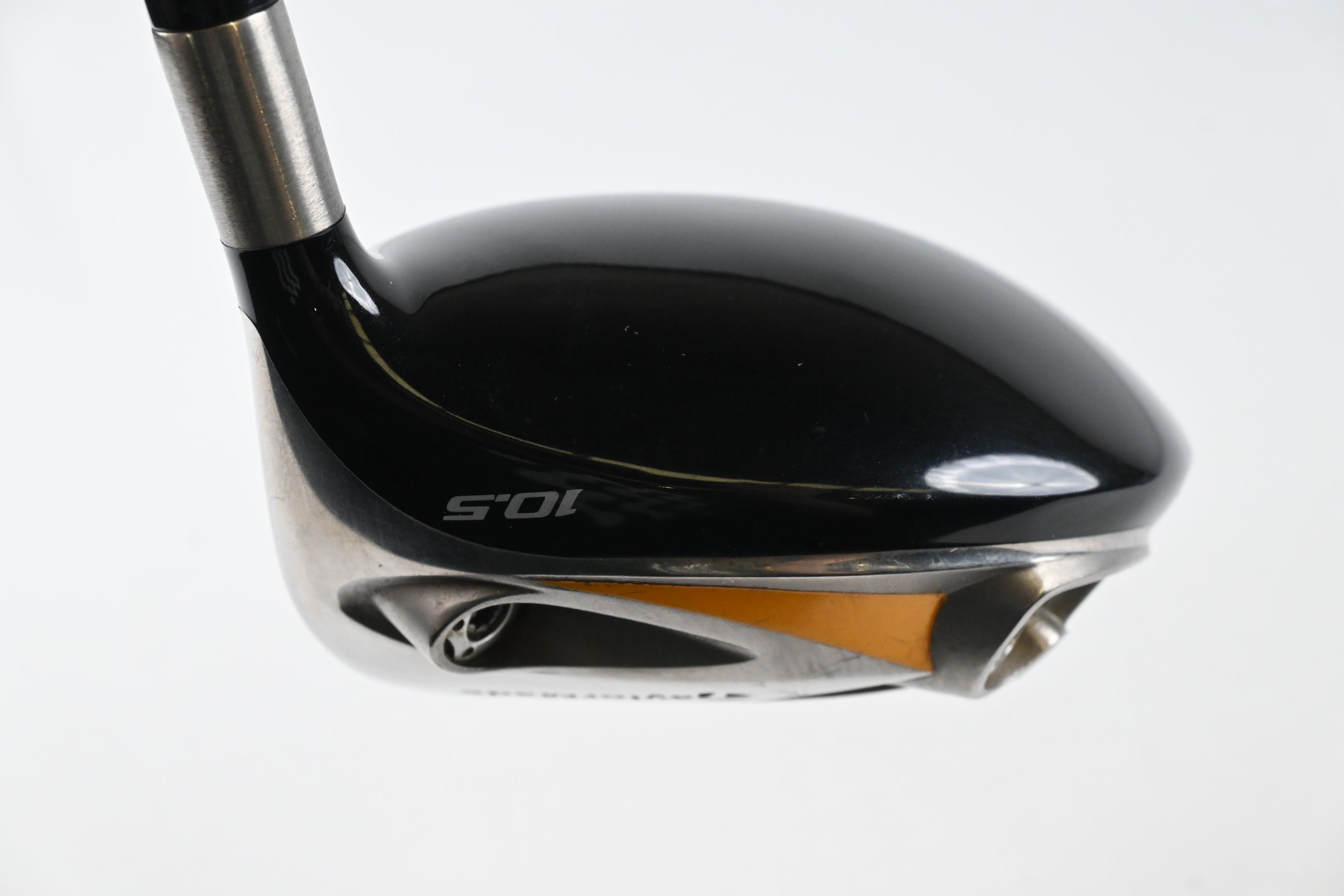 Taylormade R7 425 Driver / 10.5 Degree / Regular Flex Fujikura Reax 60 Shaft