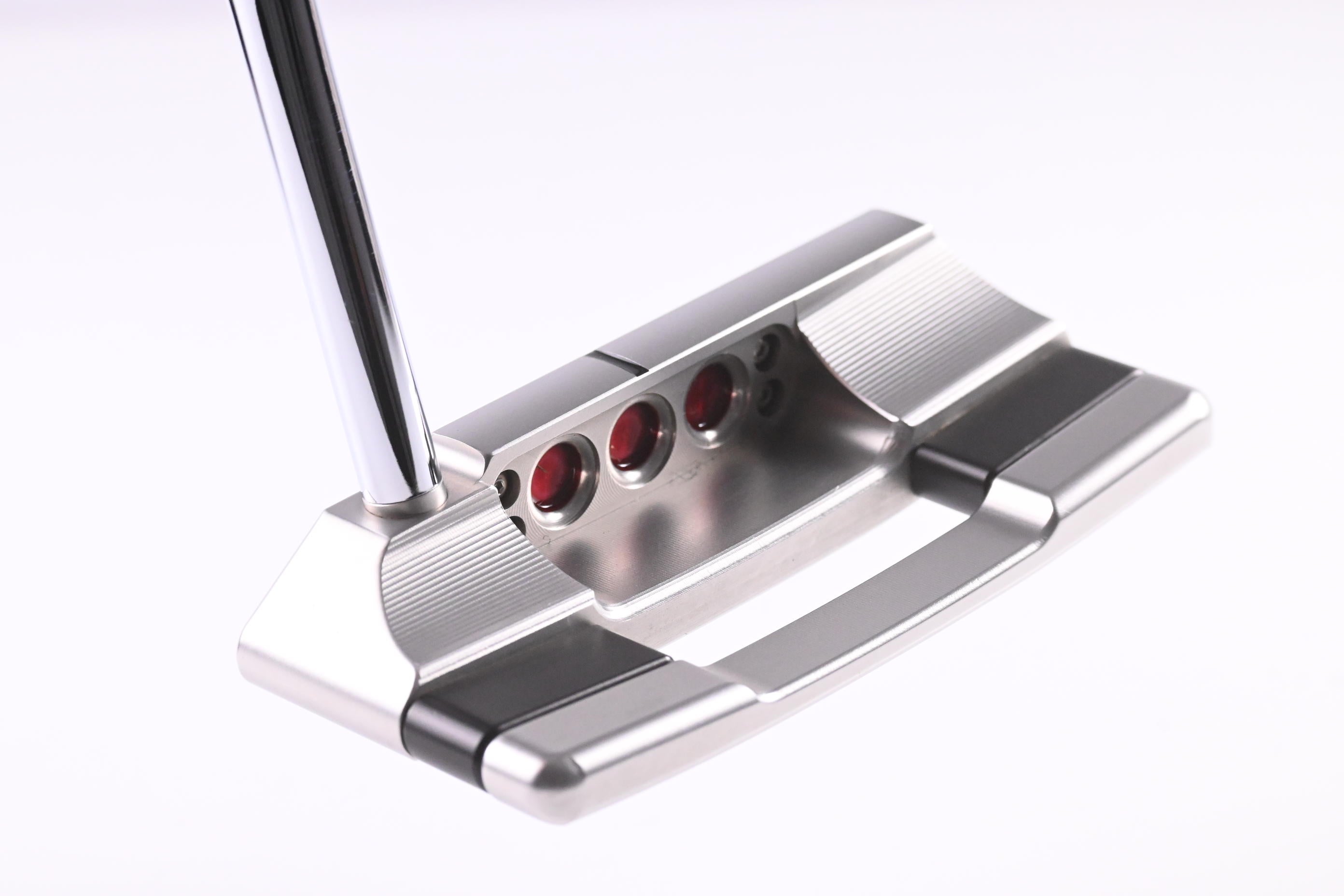 Scotty Cameron 2025 Studio Style Squareback Putter / 34 Inch