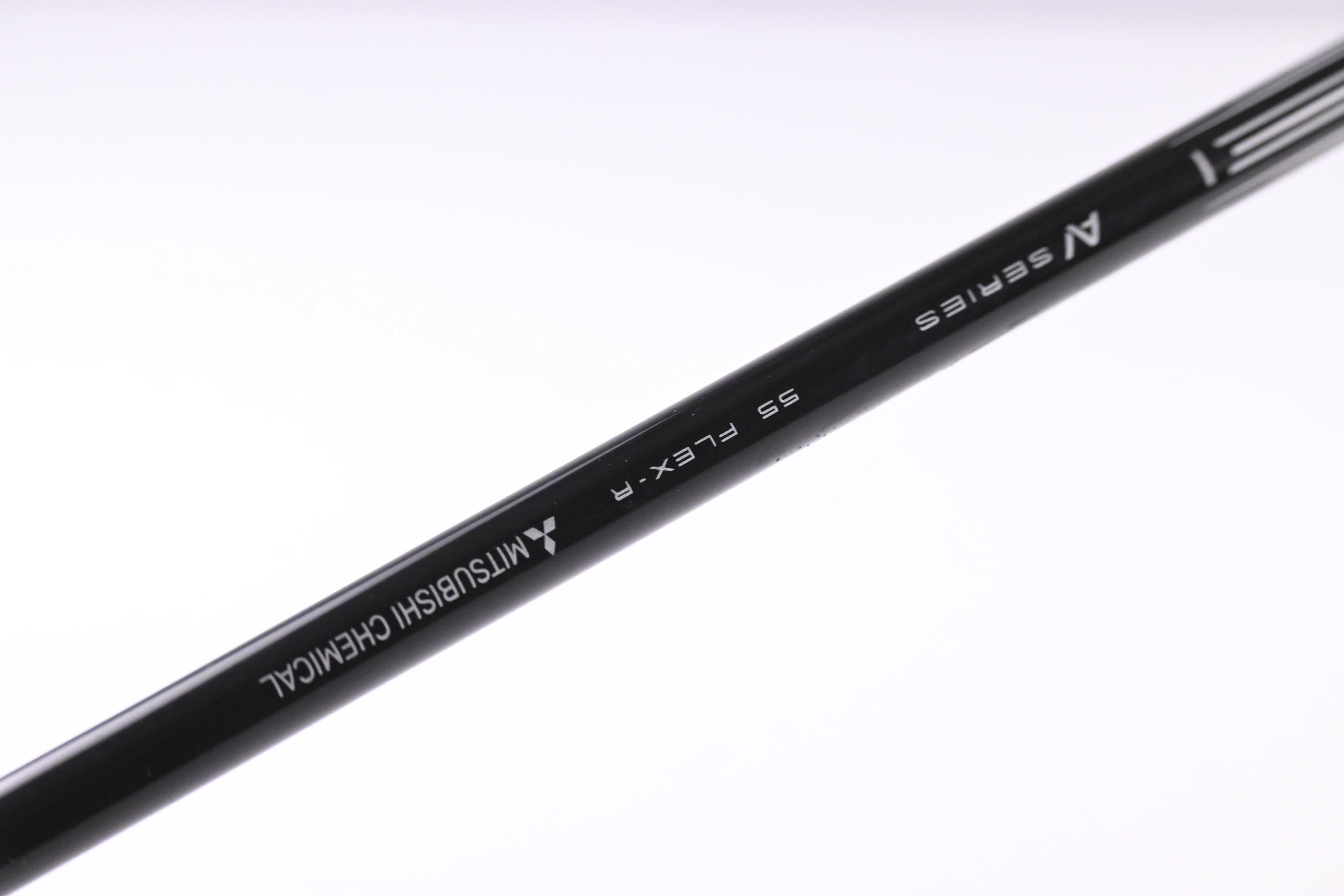 Titleist TSR2 Driver / 10 Degree / Regular Flex Tensei AV Blue 55 Shaft