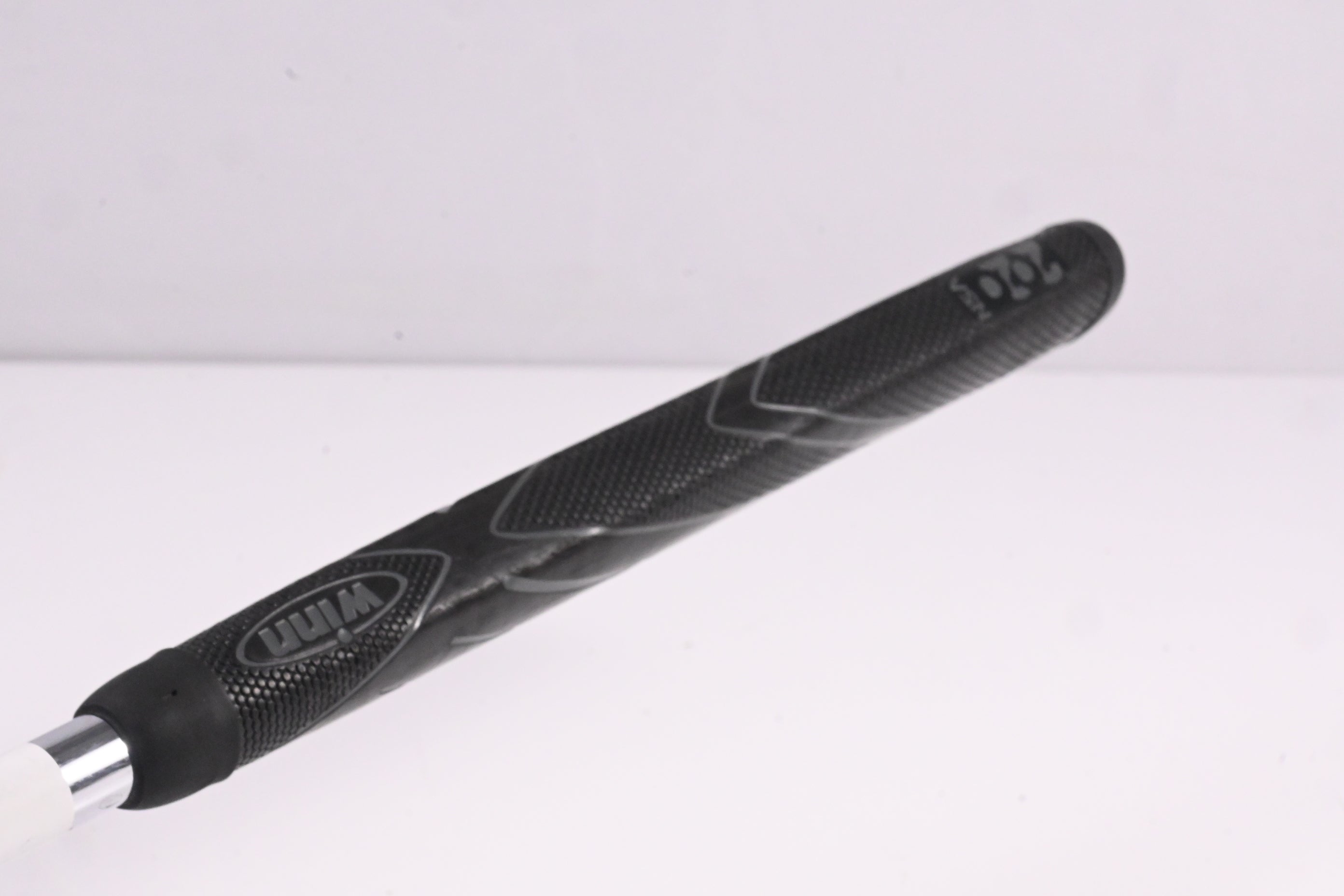 Odyssey White Hot 2-Ball Putter / 35 Inch