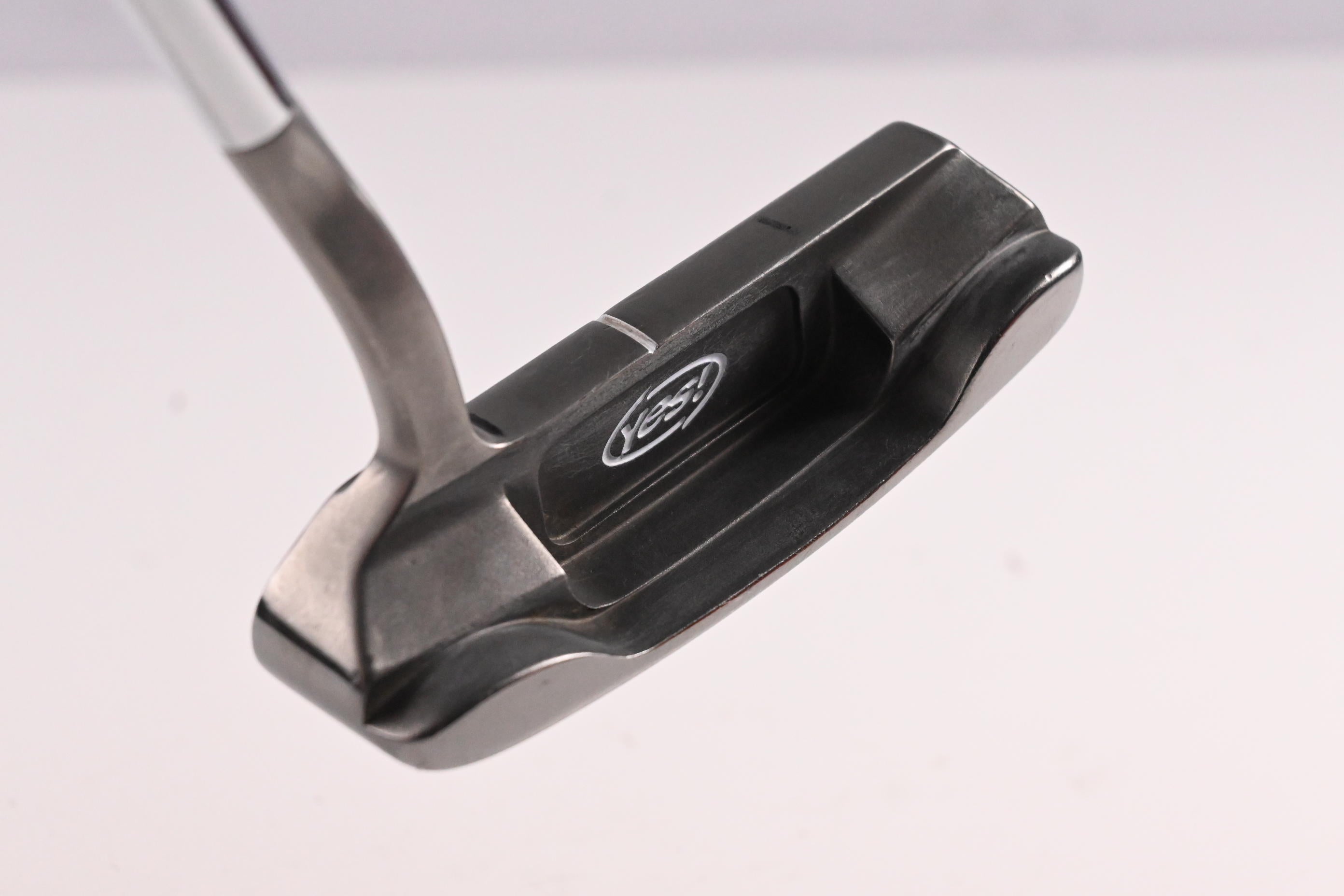 Yes! C-Groove Tracy II Putter / 33 Inch