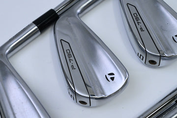 Taylormade P790 2019 Irons / 4-PW+GW / Regular Flex Dynamic Gold 105 R300
