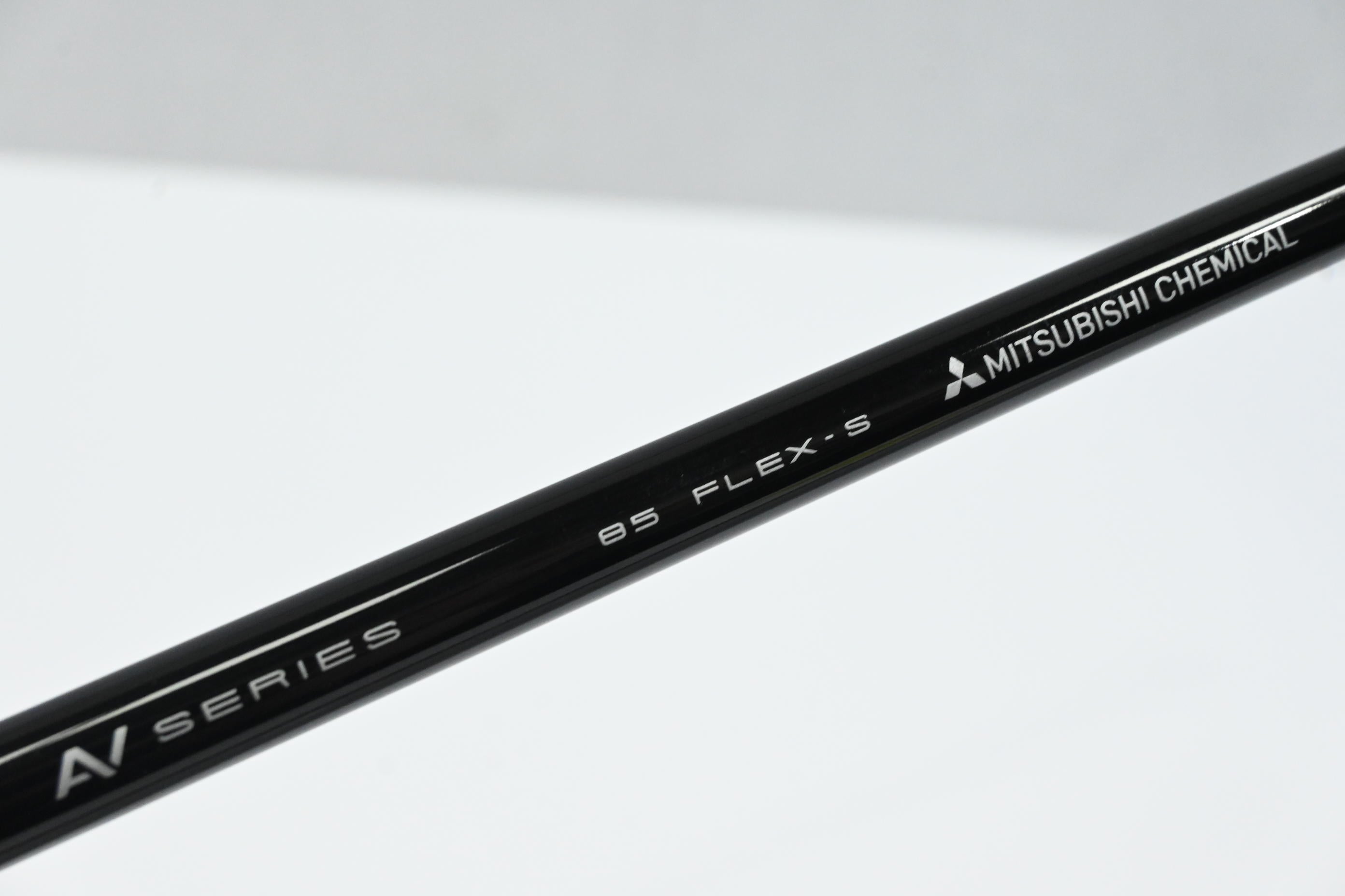 Tensei AV White 85 #3 Hybrid Shaft / Stiff Flex / Callaway 3rd Gen