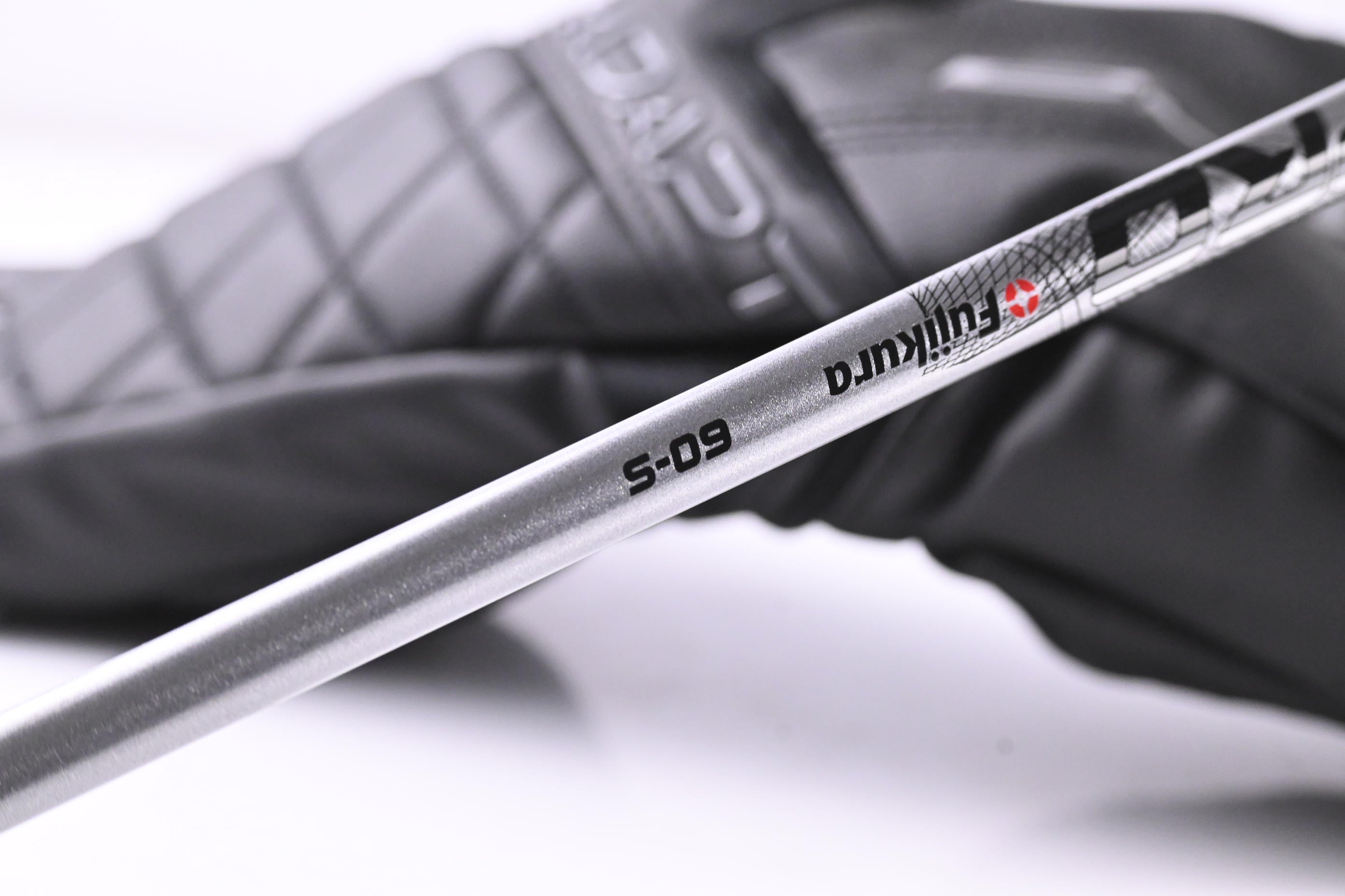 Cobra DS-Adapt LS Driver / 9 Degree / Stiff Flex Fujikura Pro 60 Shaft