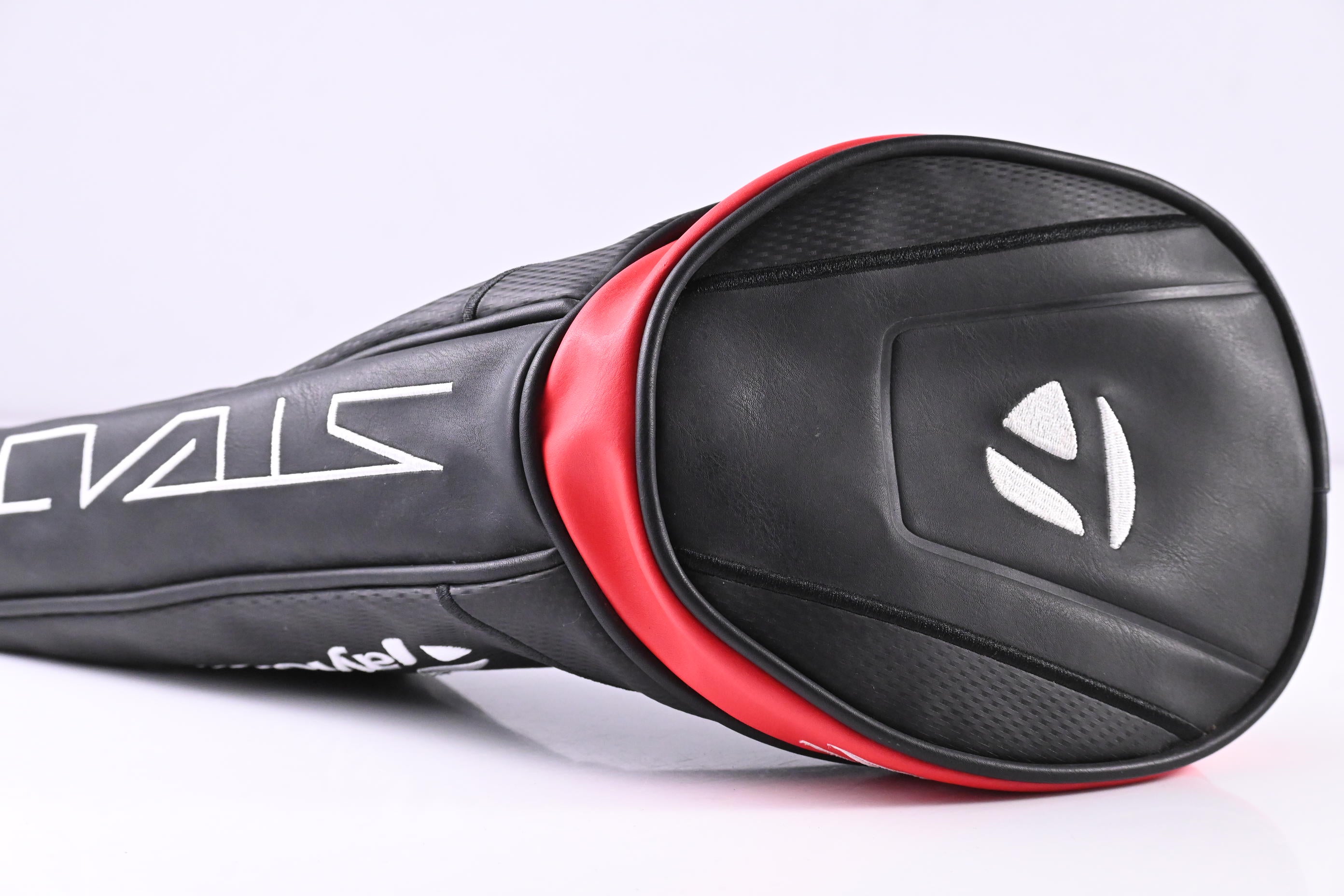 Taylormade Stealth Driver / 9 Degree / Stiff Flex Kai'li Red 60 Shaft
