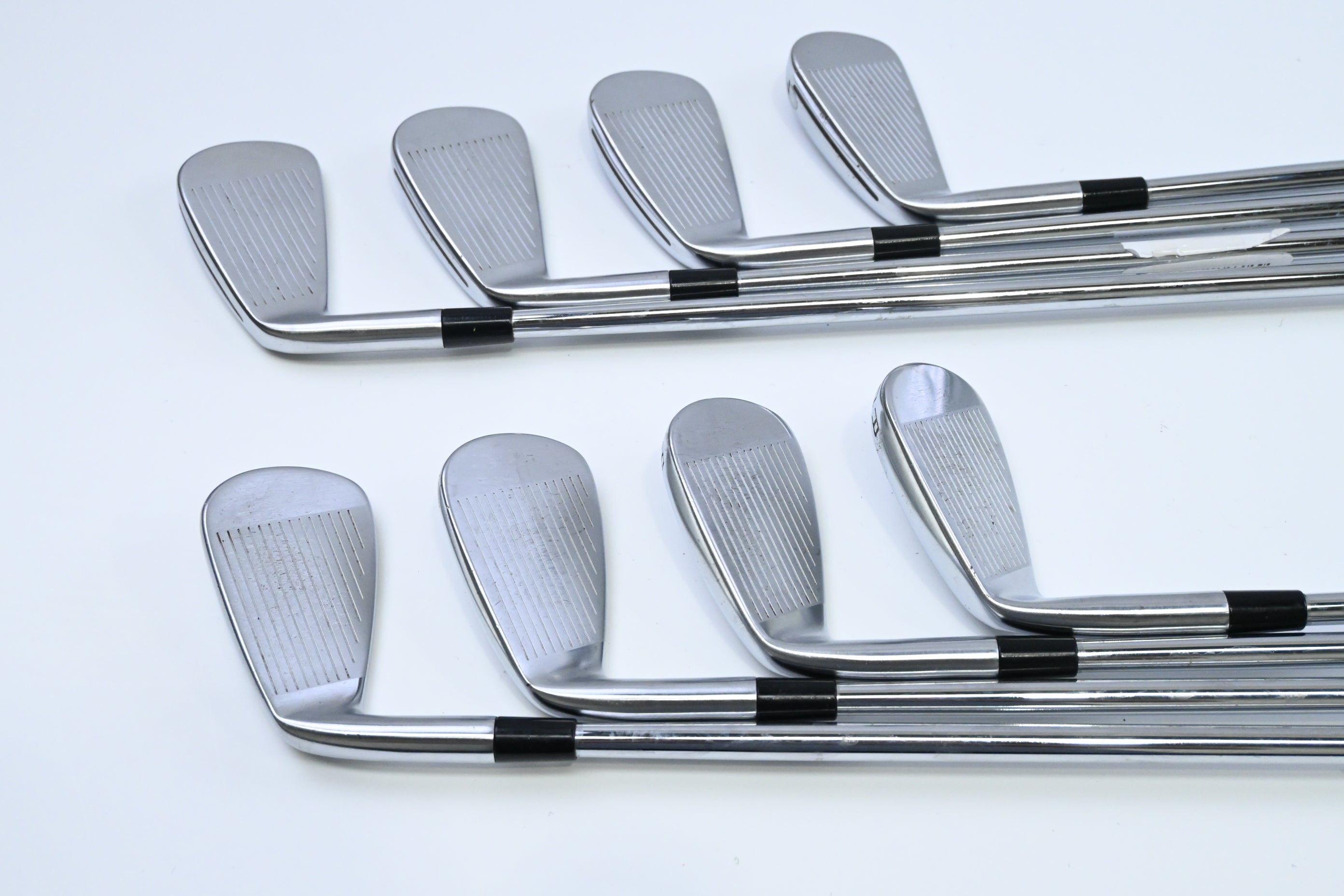 Taylormade P790 2019 Irons / 4-PW+GW / Regular Flex Dynamic Gold 105 R300
