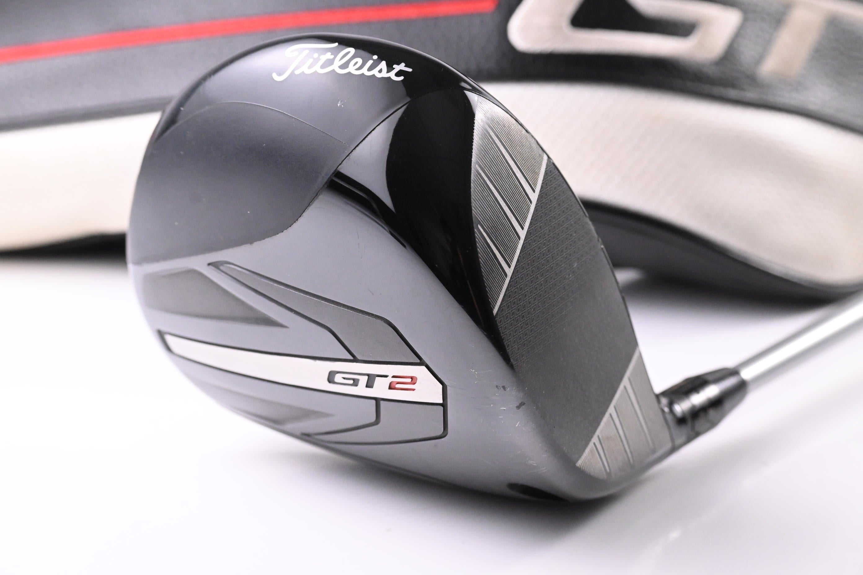 Titleist GT2 Driver / 9 Degree / Regular Flex Graphite Design Tour AD UB 5 Shaft