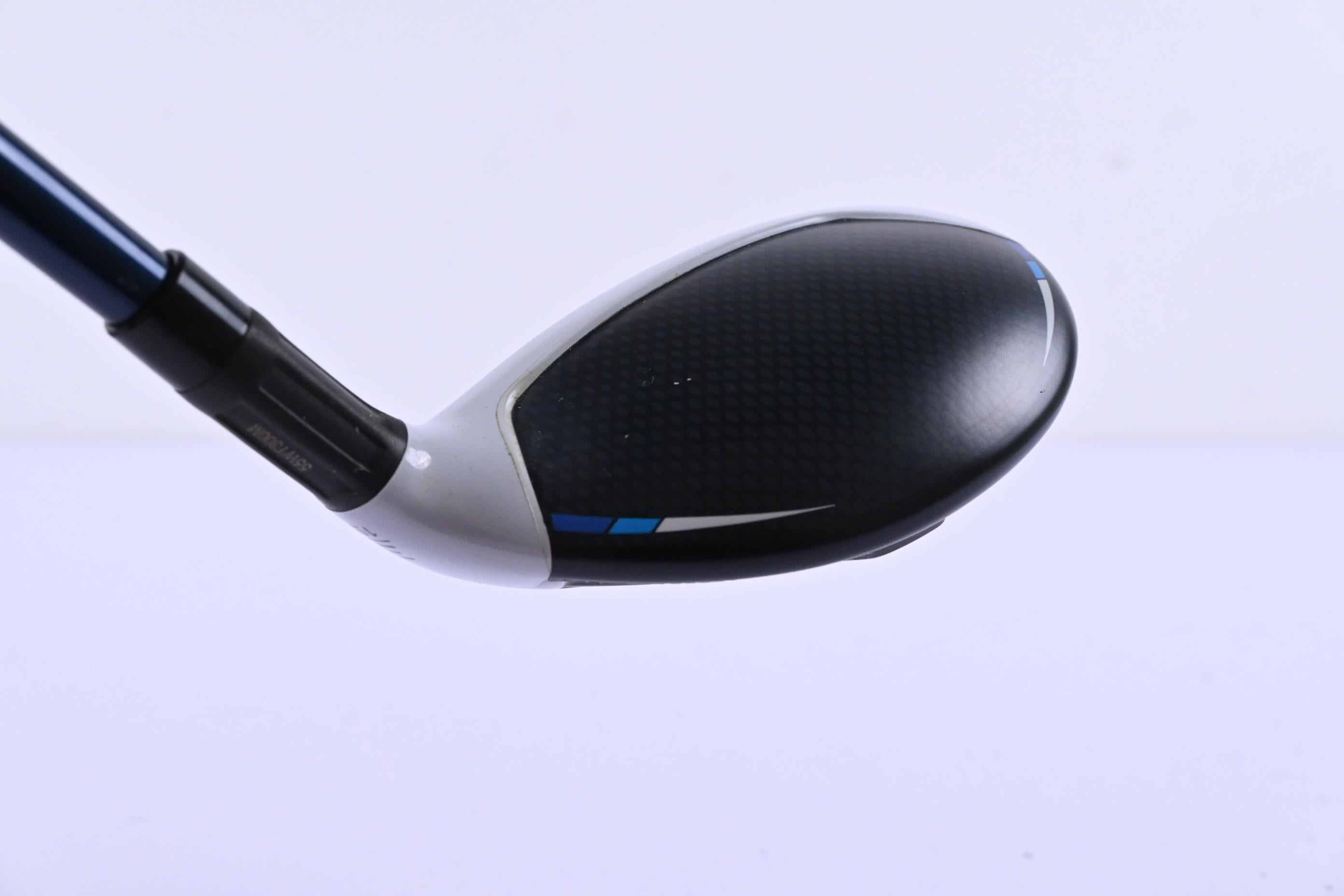 Taylormade SIM2 Max #3 Hybrid / 19 Degree / Regular Flex Fujikura Ventus Blue 6