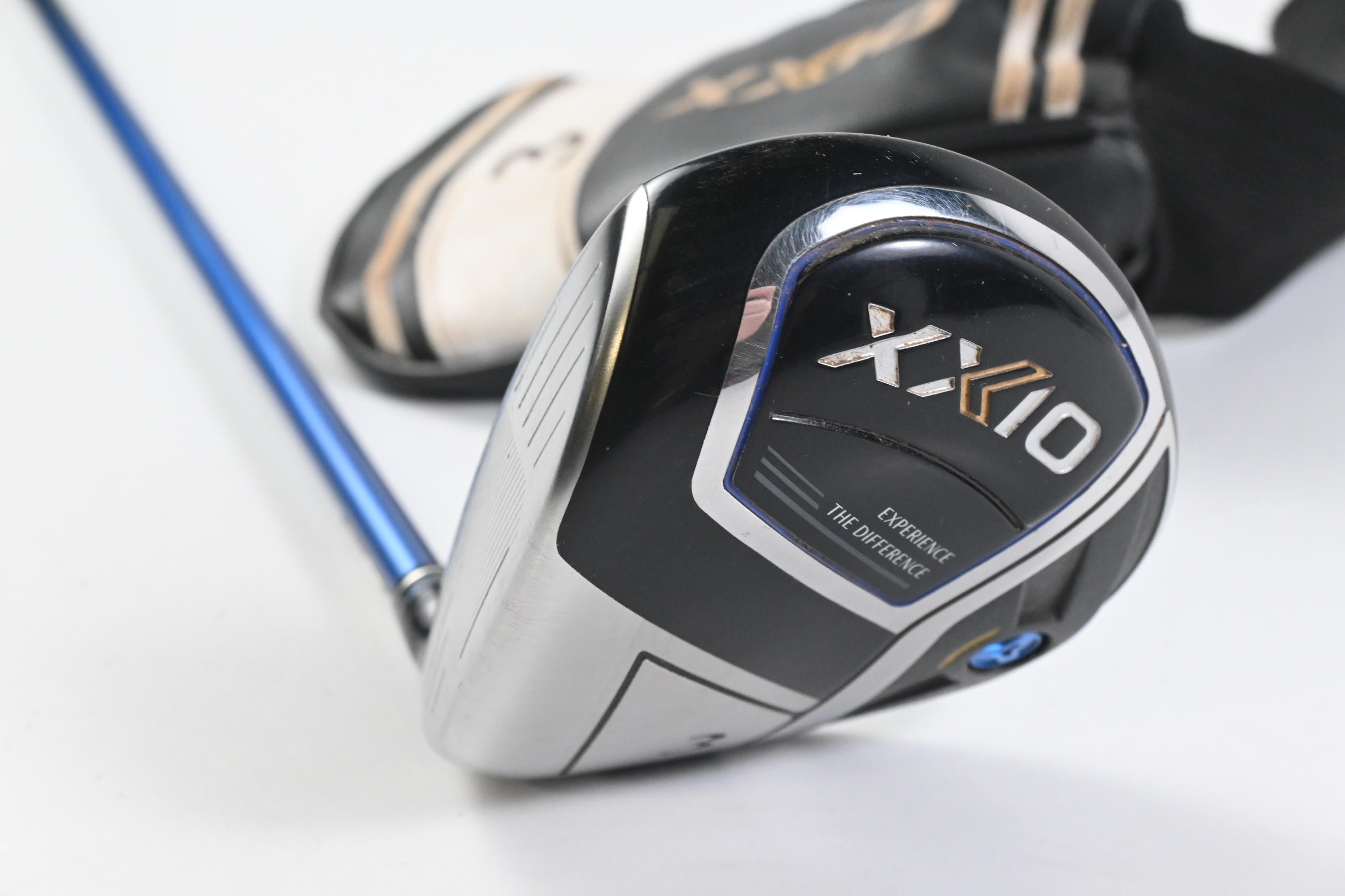 Left Hand XXIO Eleven #3 Wood / 15 Degree / Regular Flex XXIO MP1100 38 Shaft