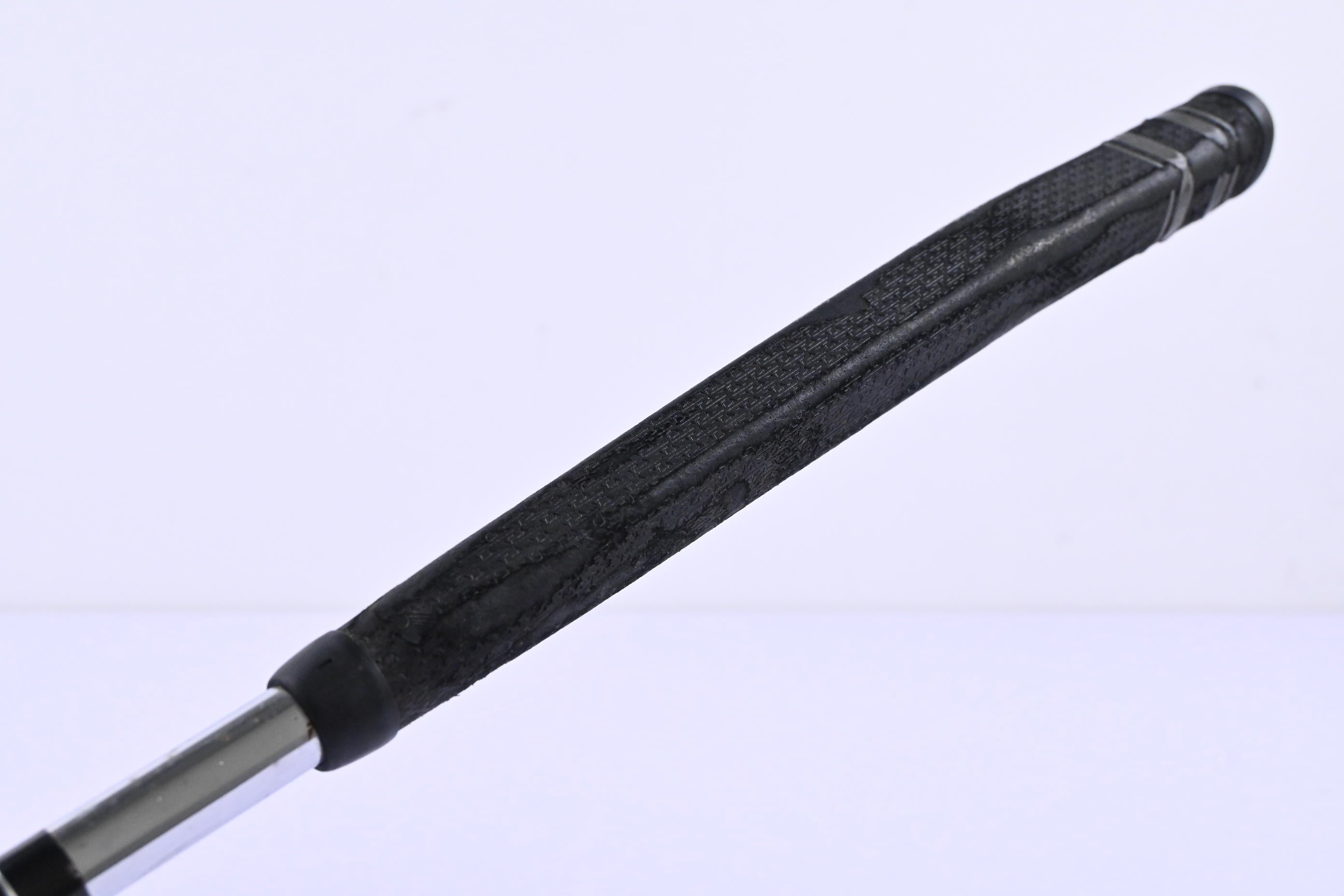 Never Compromise 8 Putter / 34 Inch