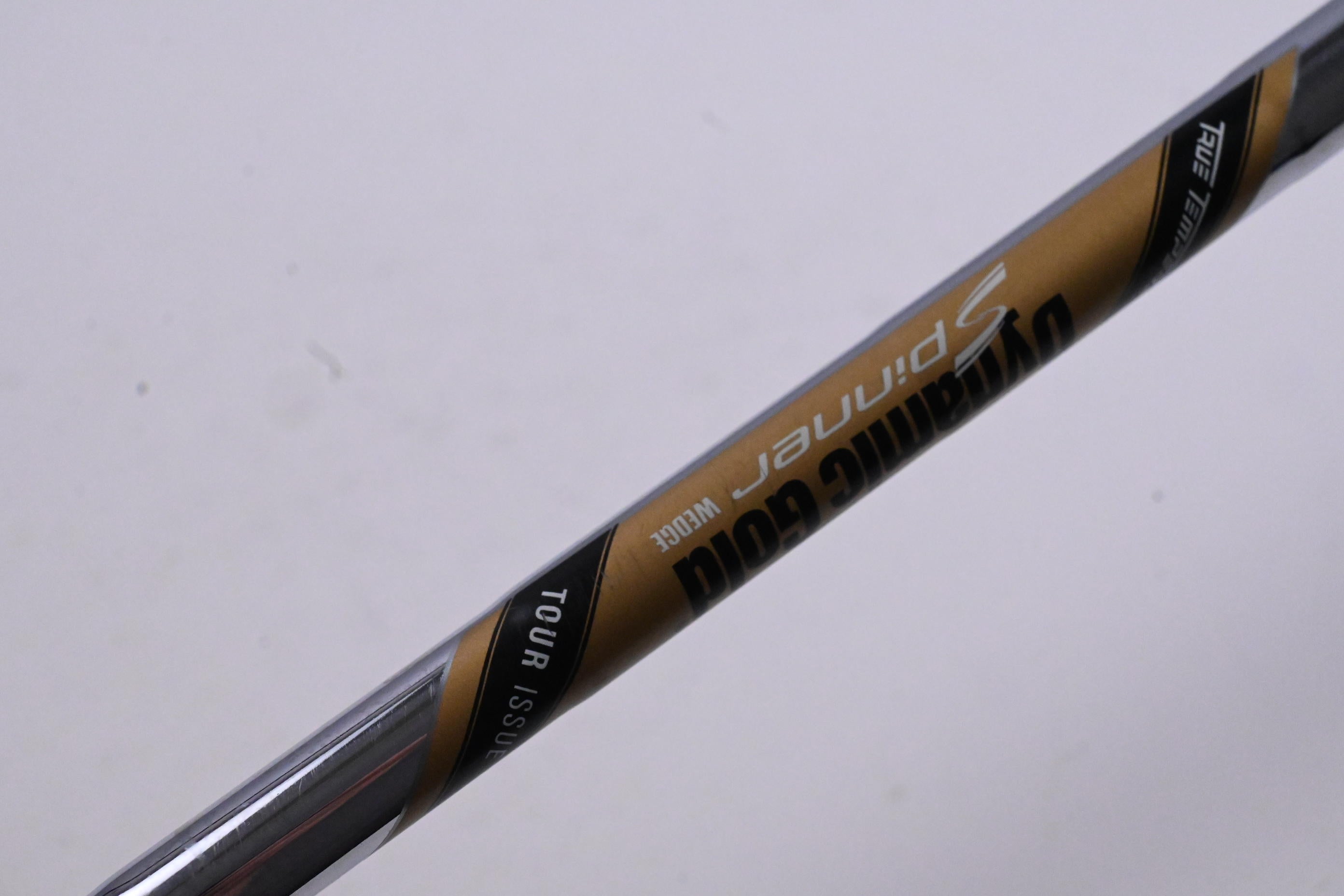 Cleveland RTX 6 Zipcore Sand Wedge / 56 Degree / Wedge Flex Dynamic Gold Spinner