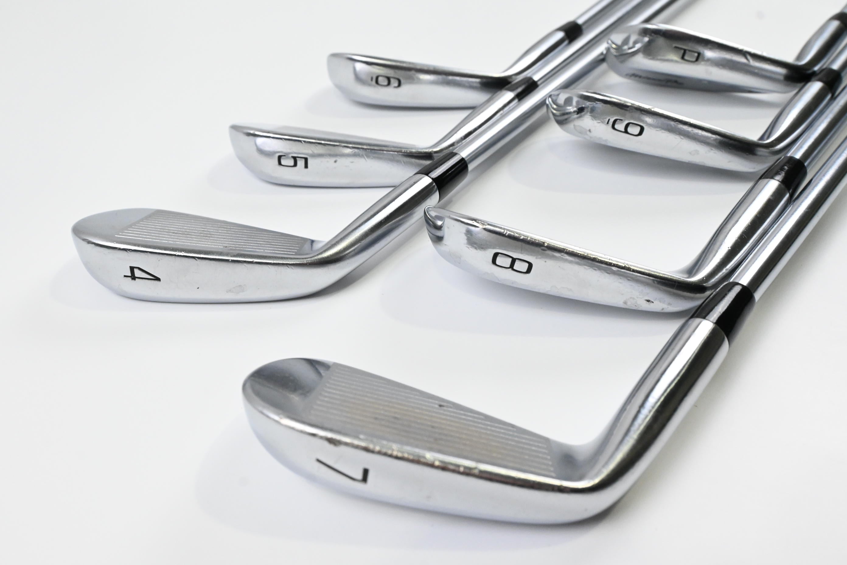 Mizuno Pro 221/223 Combo Irons / 4-PW / X-Flex Project X LS 125 Shafts