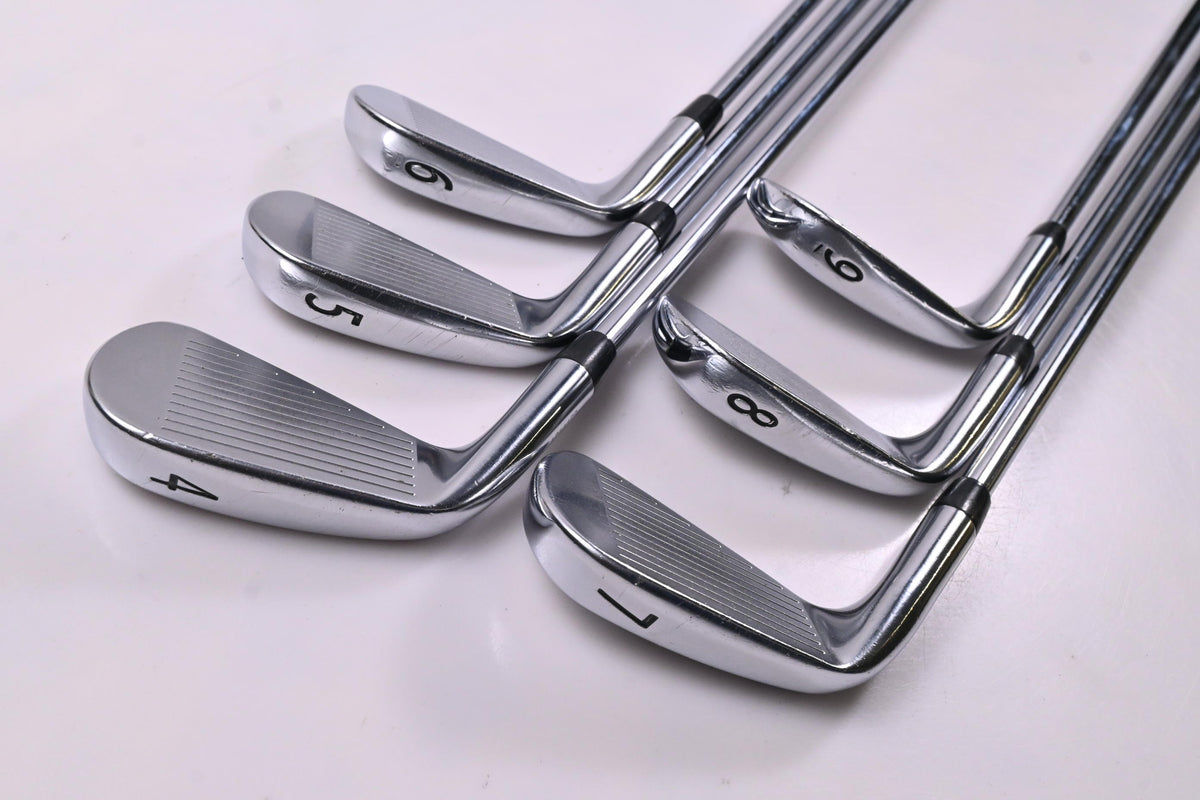 Titleist 718 AP2 Irons / 4-9i / Stiff Flex Project X Shafts