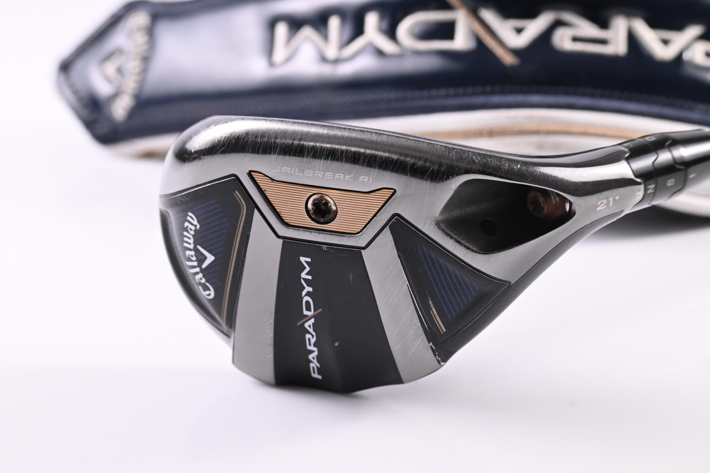 Callaway Paradym #4 Hybrid / 21 Degree / Regular Flex HZRDUS Silver 65 Shaft