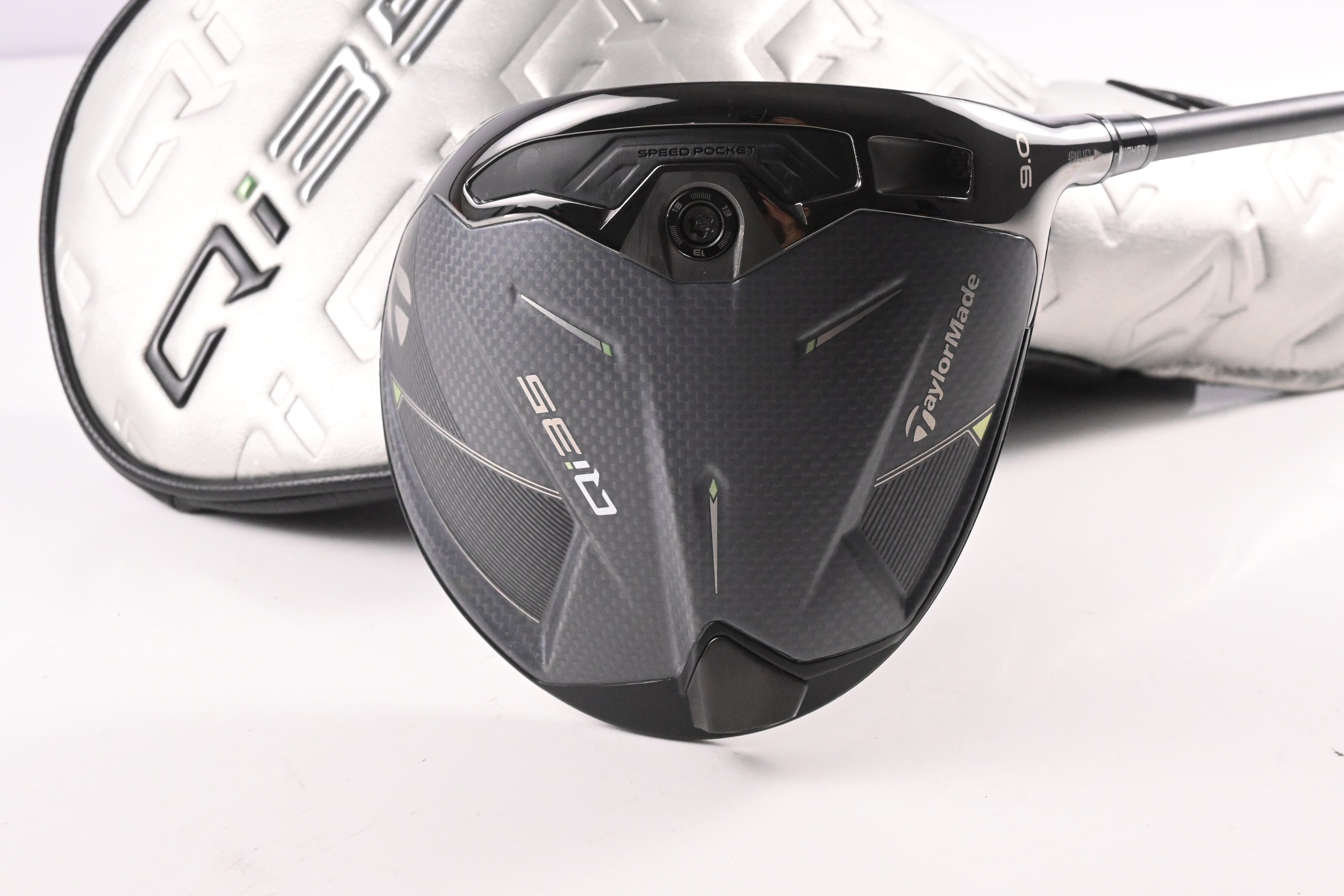 Taylormade Qi35 Driver / 9 Degree / Regular Flex Cypher 2.0 50 Shaft