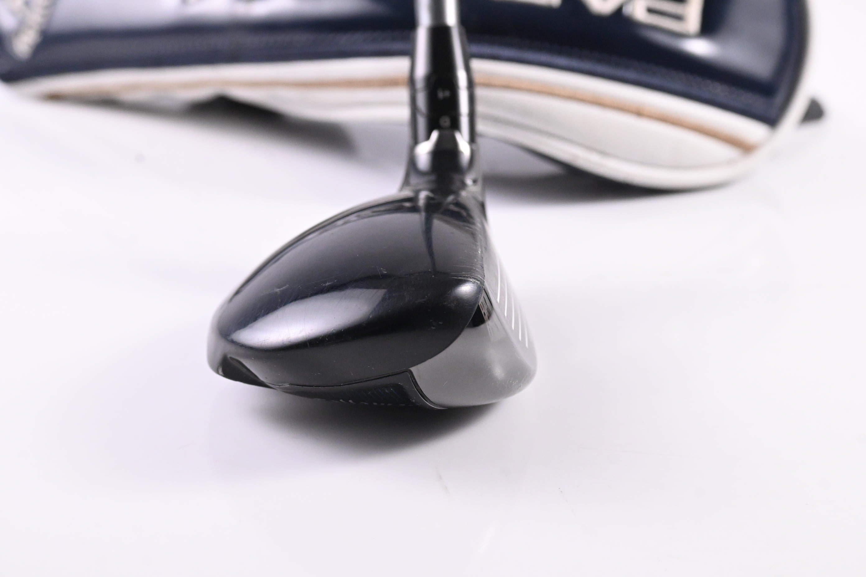 Callaway Paradym #4 Hybrid / 21 Degree / Regular Flex HZRDUS Silver 65 Shaft