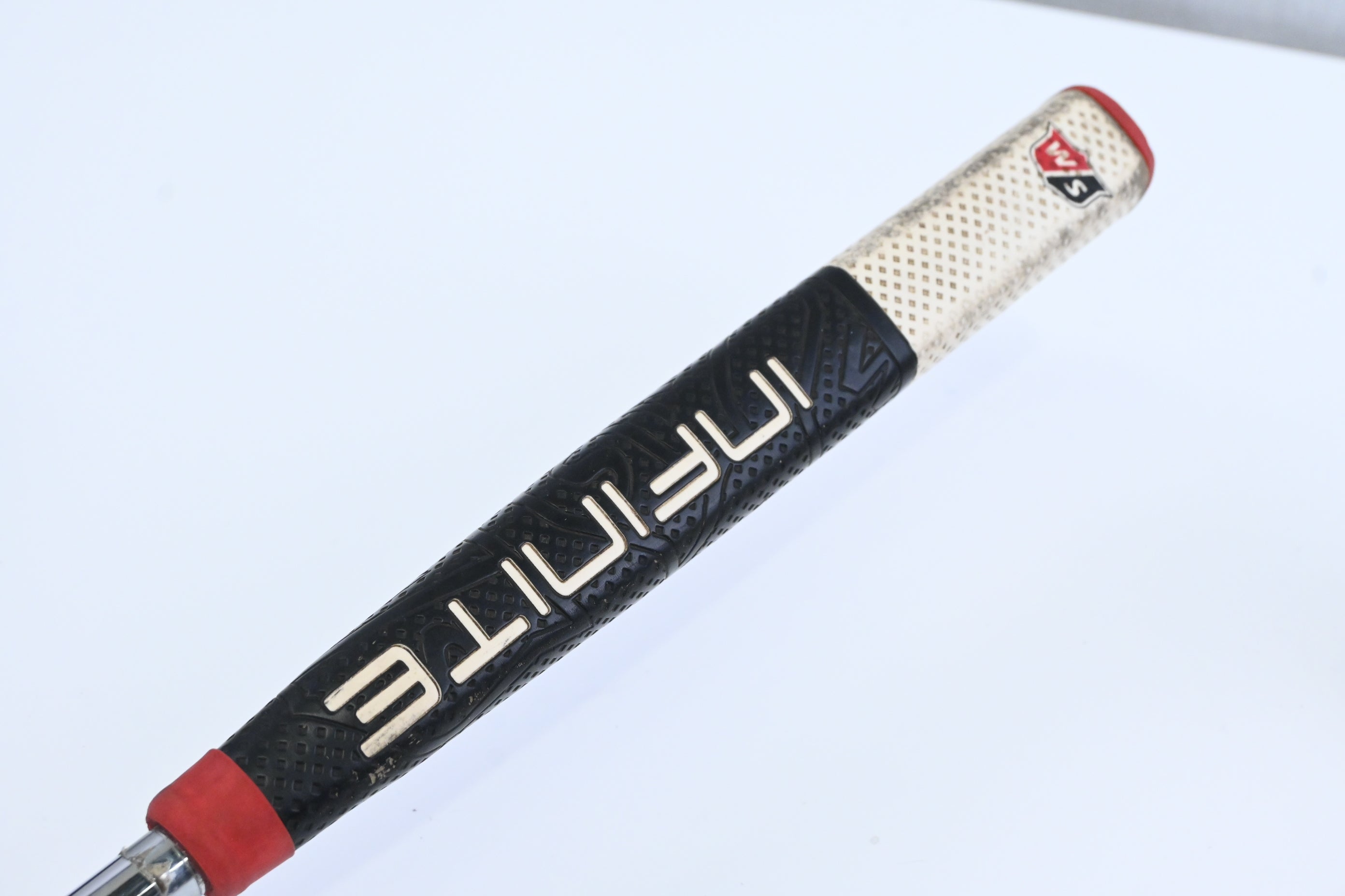 Wilson Infinite The Bean Putter / 34 Inch