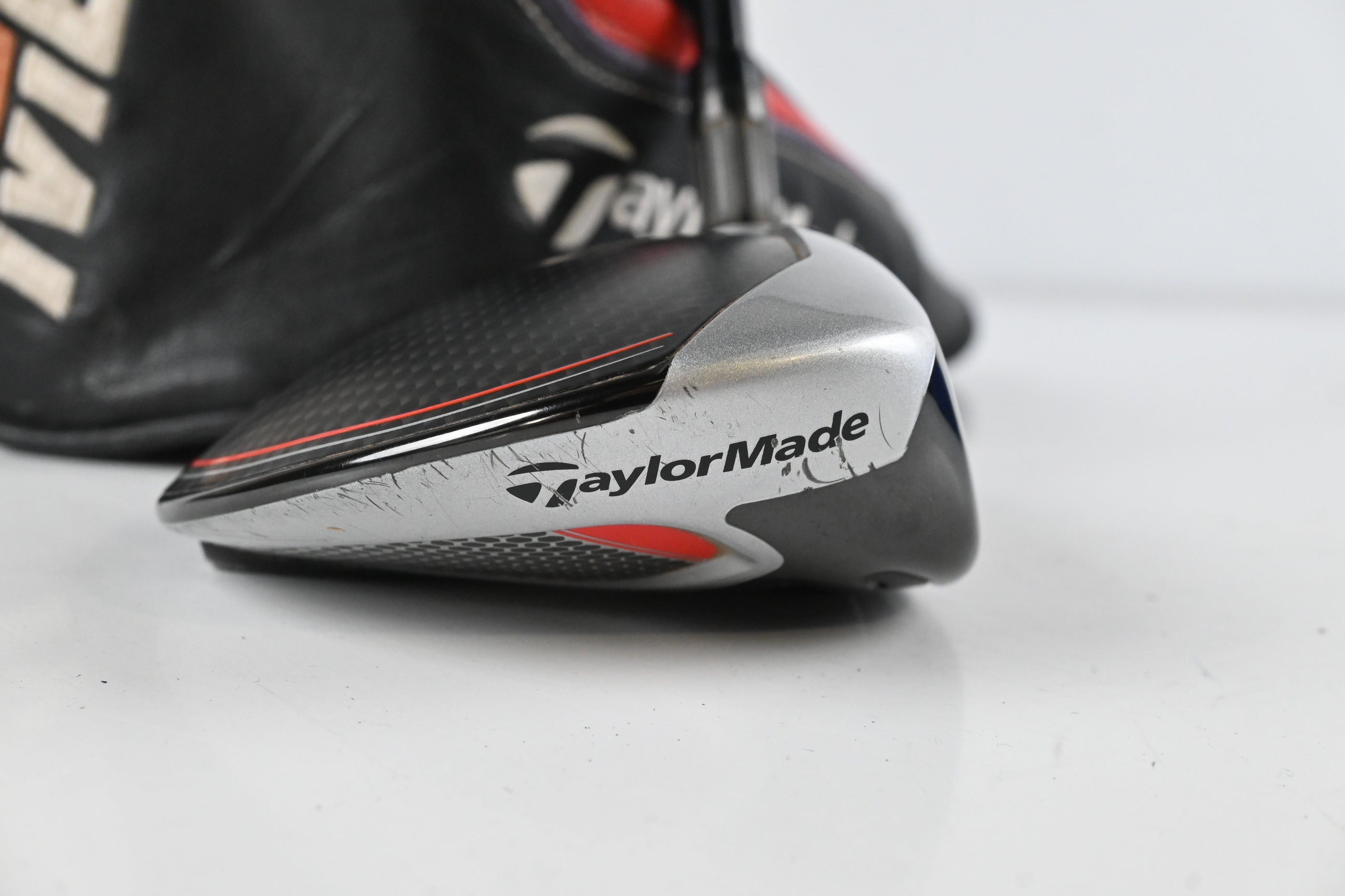 Taylormade M6 #3 Wood / 15 Degree / Regular Flex Fujikura Atmos Red 5 Shaft