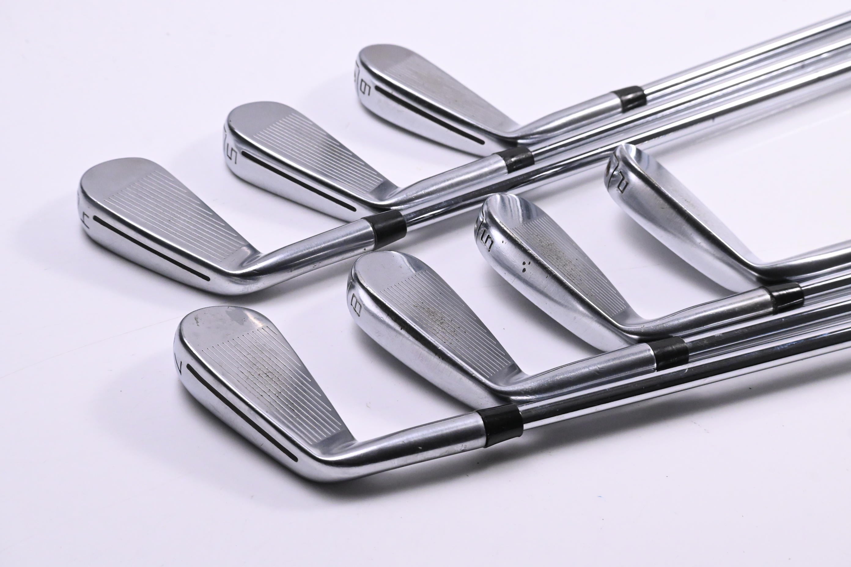 Taylormade P790 2019 Irons / 4-PW / Stiff Flex N.S.Pro Modus³ Tour 105 Shafts