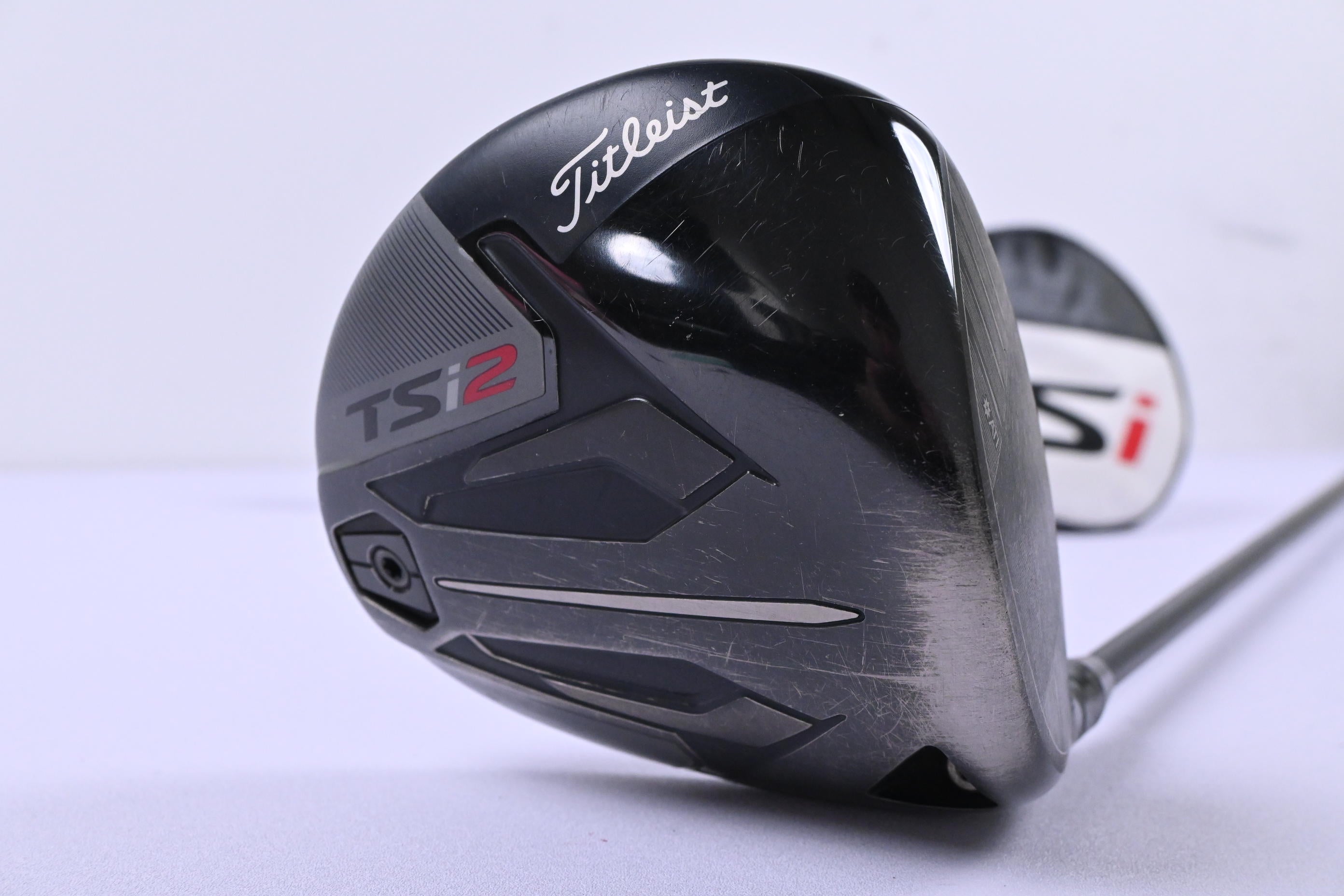 Titleist TSi2 Driver / 10 Degree / Regular Flex Kuro Kage Black 50 Shaft