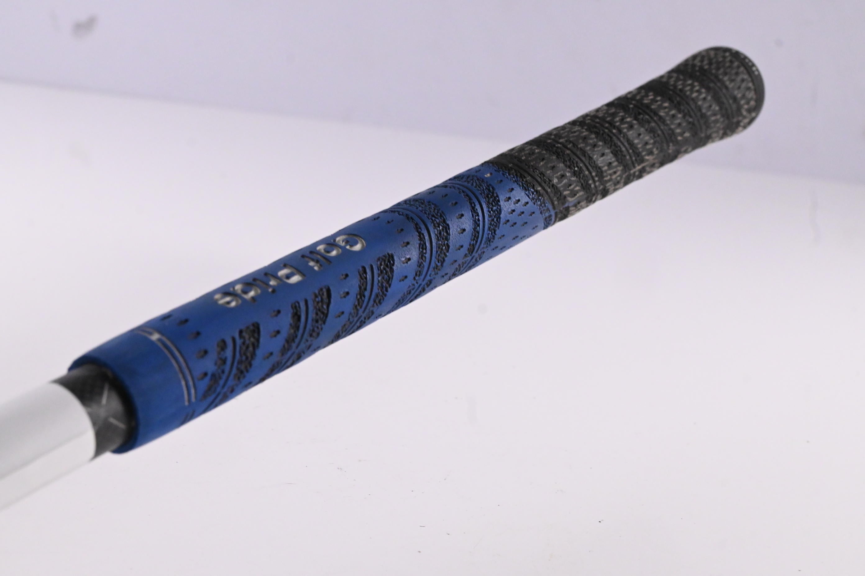 Titleist GT2 Driver / 10 Degree / Regular Flex Tensei 1K Blue 55 Shaft