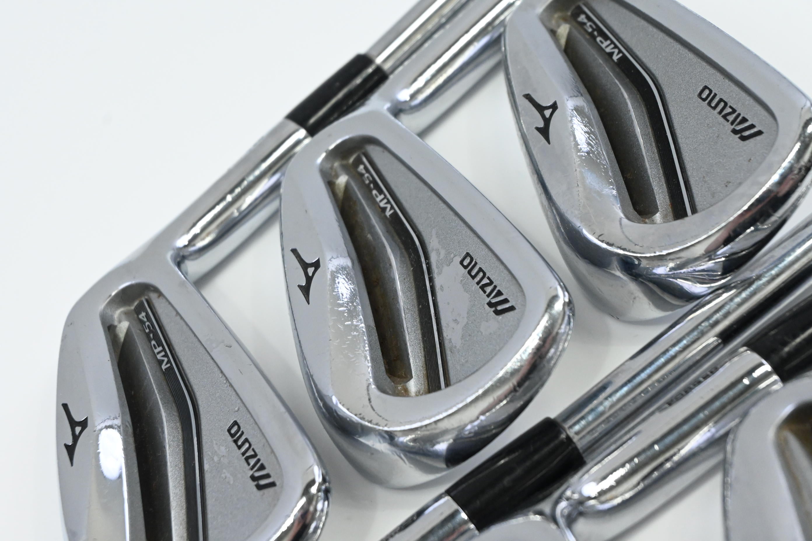Mizuno MP-54 Irons / 4-9 / Regular Flex Dynalite Gold XP R300