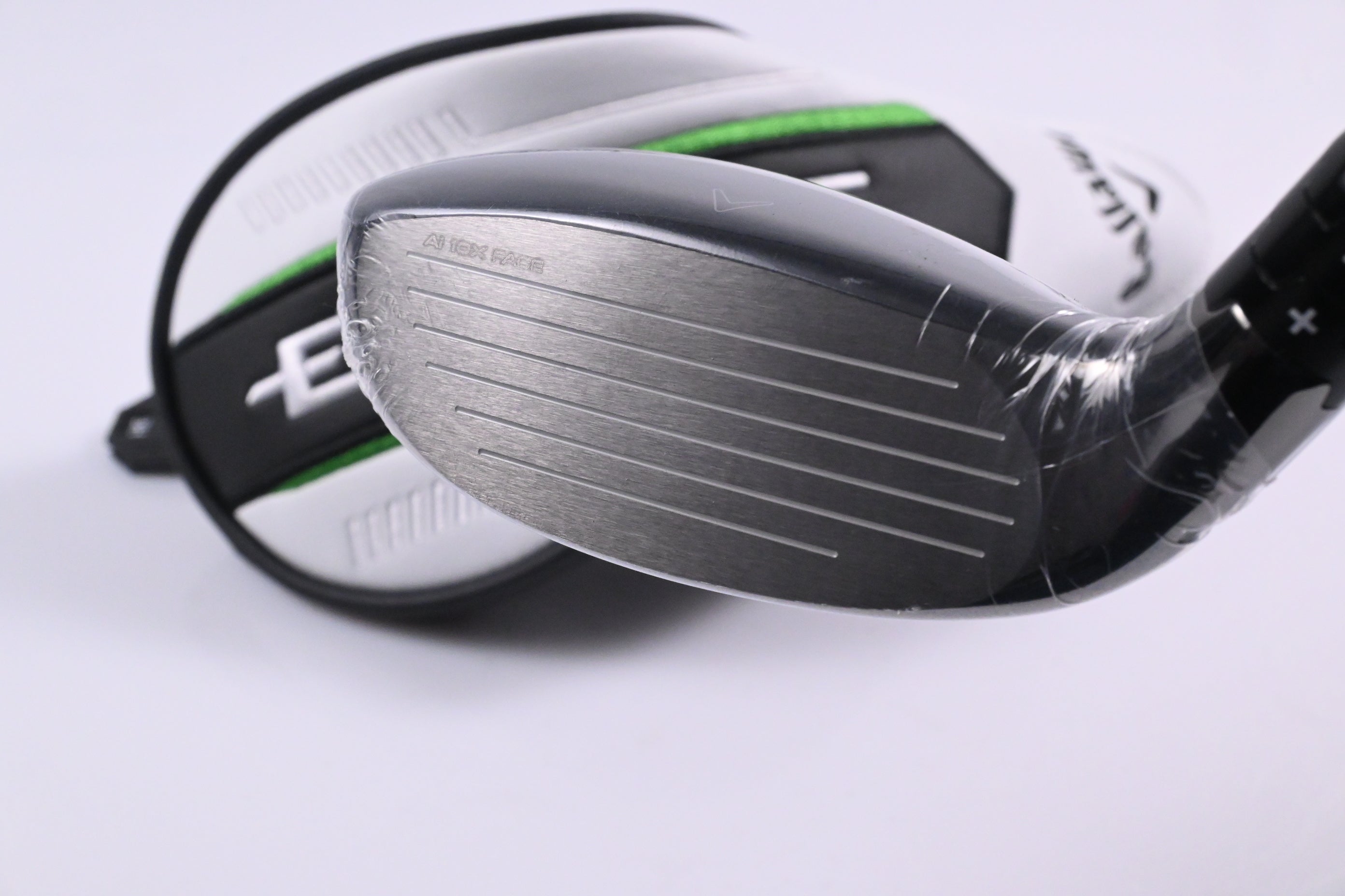 Callaway Elyte #4 Hybrid / 22 Degree / Regular Flex Denali Charcoal 60 Shaft