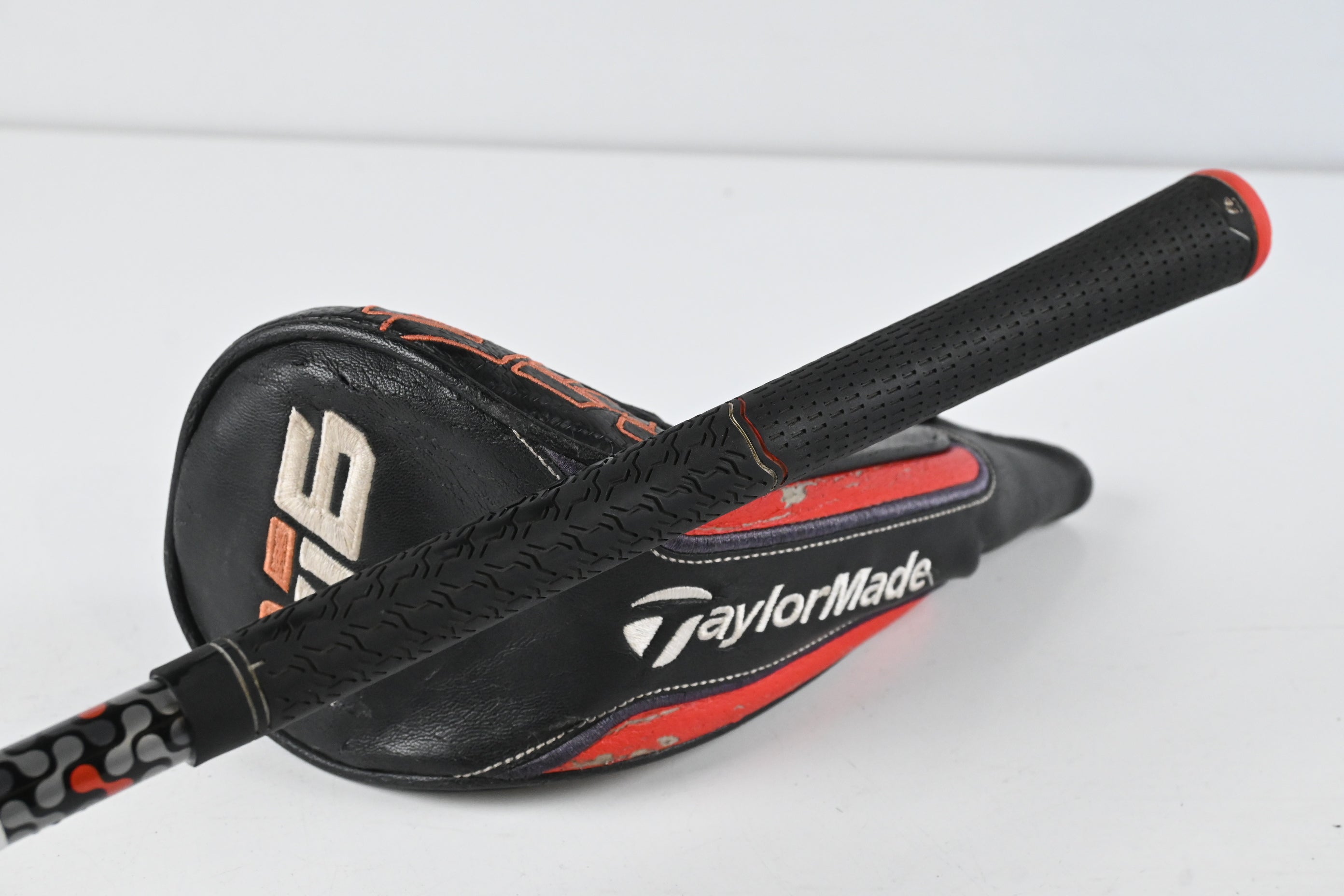 Taylormade M6 #3 Wood / 15 Degree / Regular Flex Fujikura Atmos Red 5 Shaft